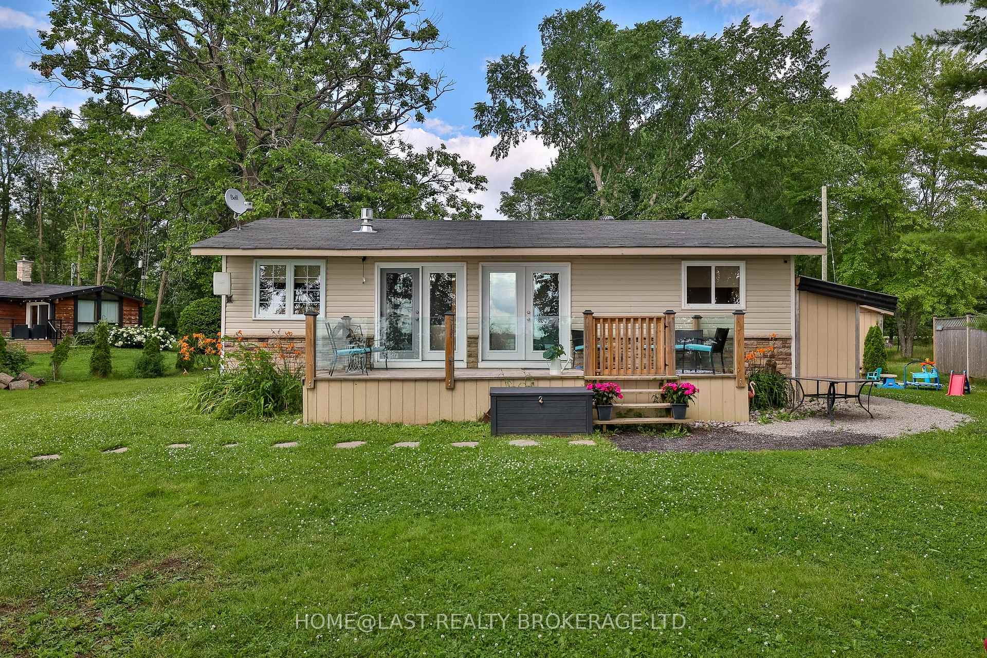 Front of 6306 Bluebird Street