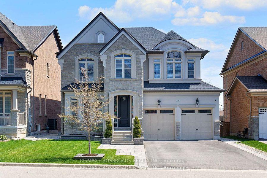 Front of 529 Cliffview Road