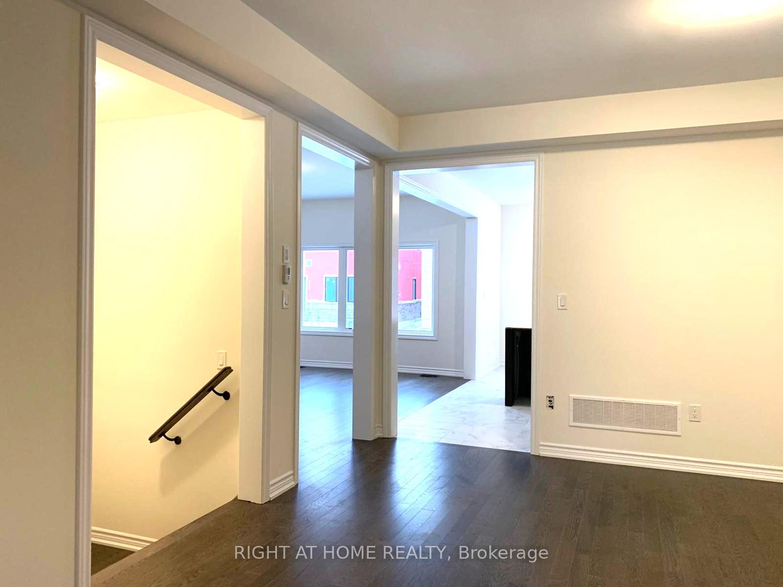 Photo 7 of 204 Doug Finney Street, Oshawa, Eastdale — HOMEH