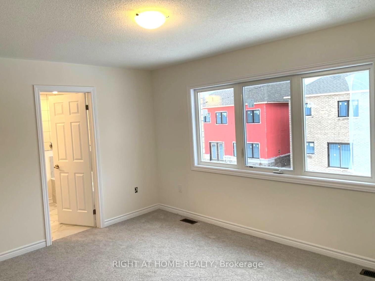 Photo 17 of 204 Doug Finney Street, Oshawa, Eastdale — HOMEH