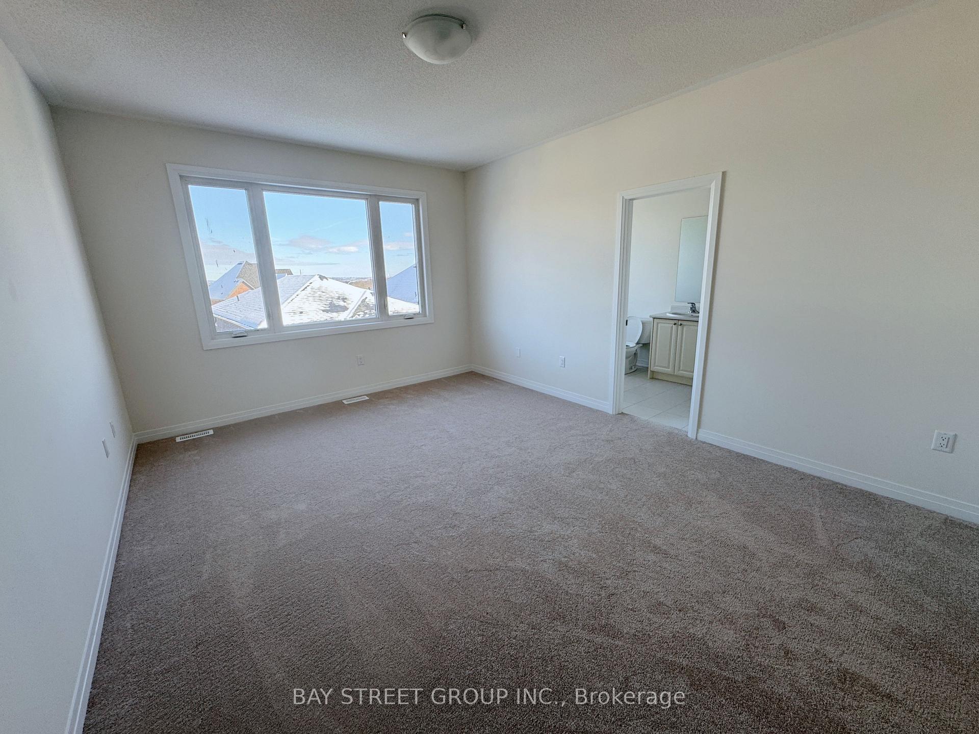 Photo 6 of 2929 Nakina Street, Pickering, Rural Pickering — HOMEH