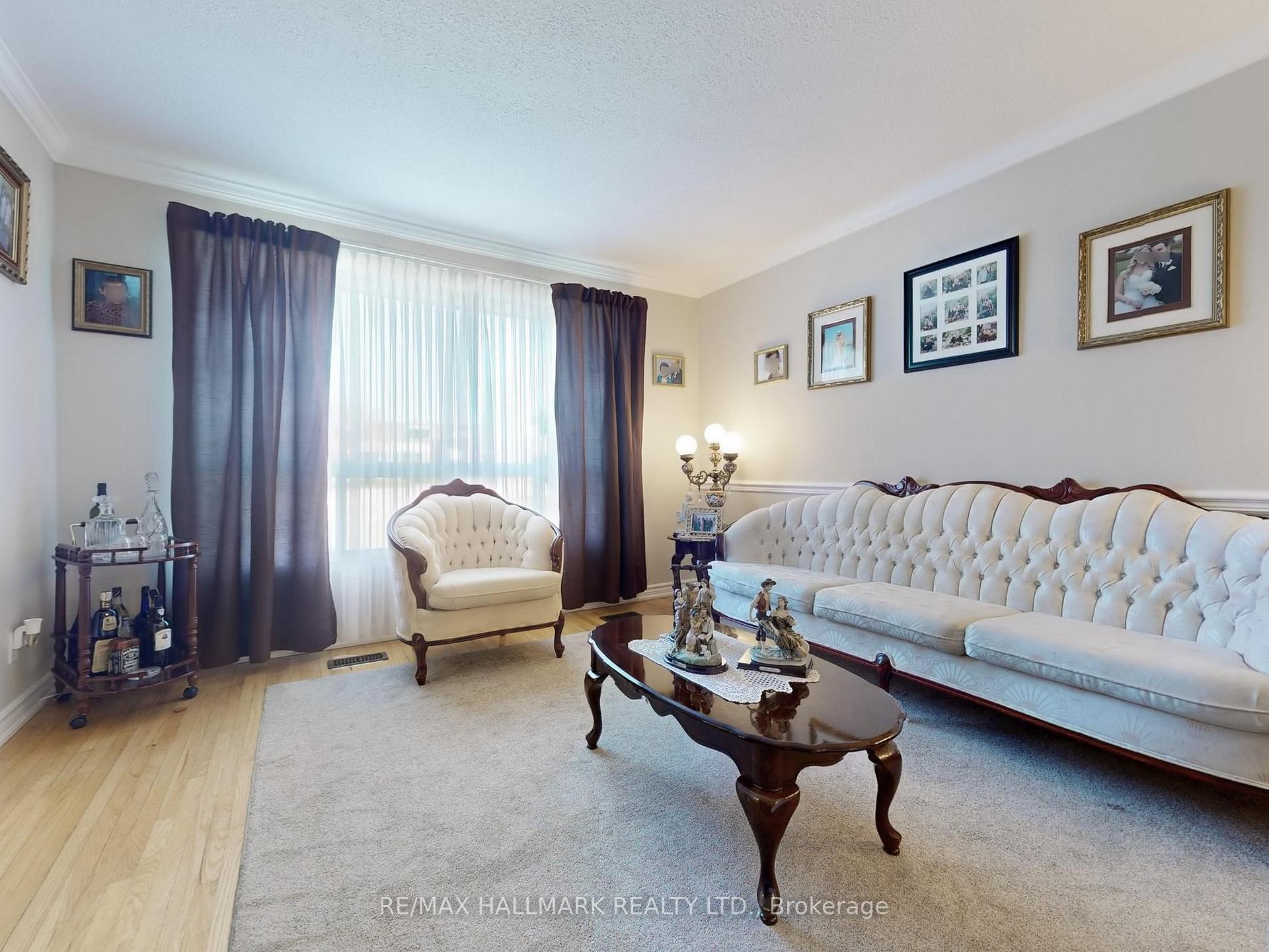Photo 3 of 1399 Garvolin Avenue, Pickering, Bay Ridges — HOMEH