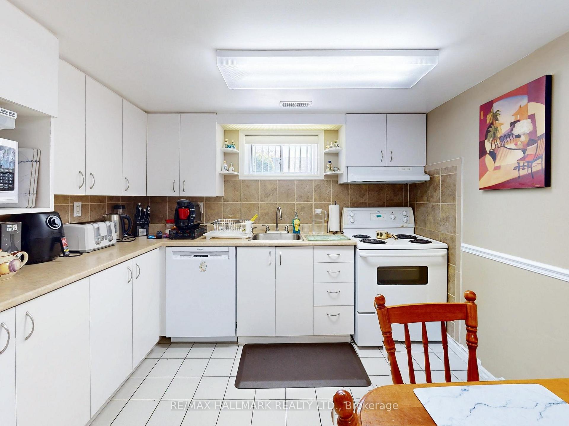 Photo 26 of 1399 Garvolin Avenue, Pickering, Bay Ridges — HOMEH