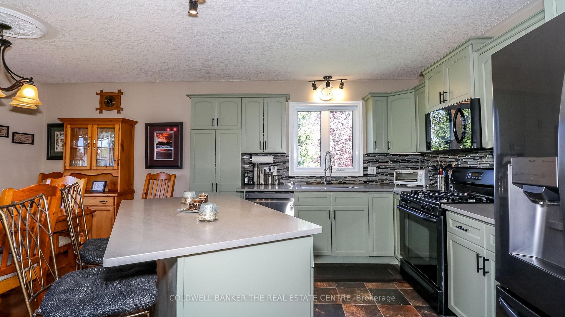 Photo 20 of 4677 Kurtis Drive, Ramara, Atherley — HOMEH
