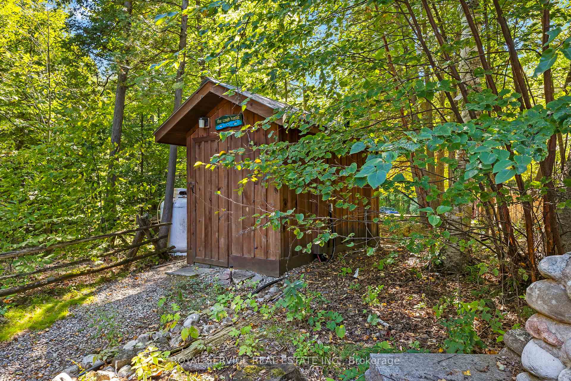 Photo 36 of 190 Brady Road, Rideau Lakes, Rideau Lakes (South Crosby) Twp — HOMEH