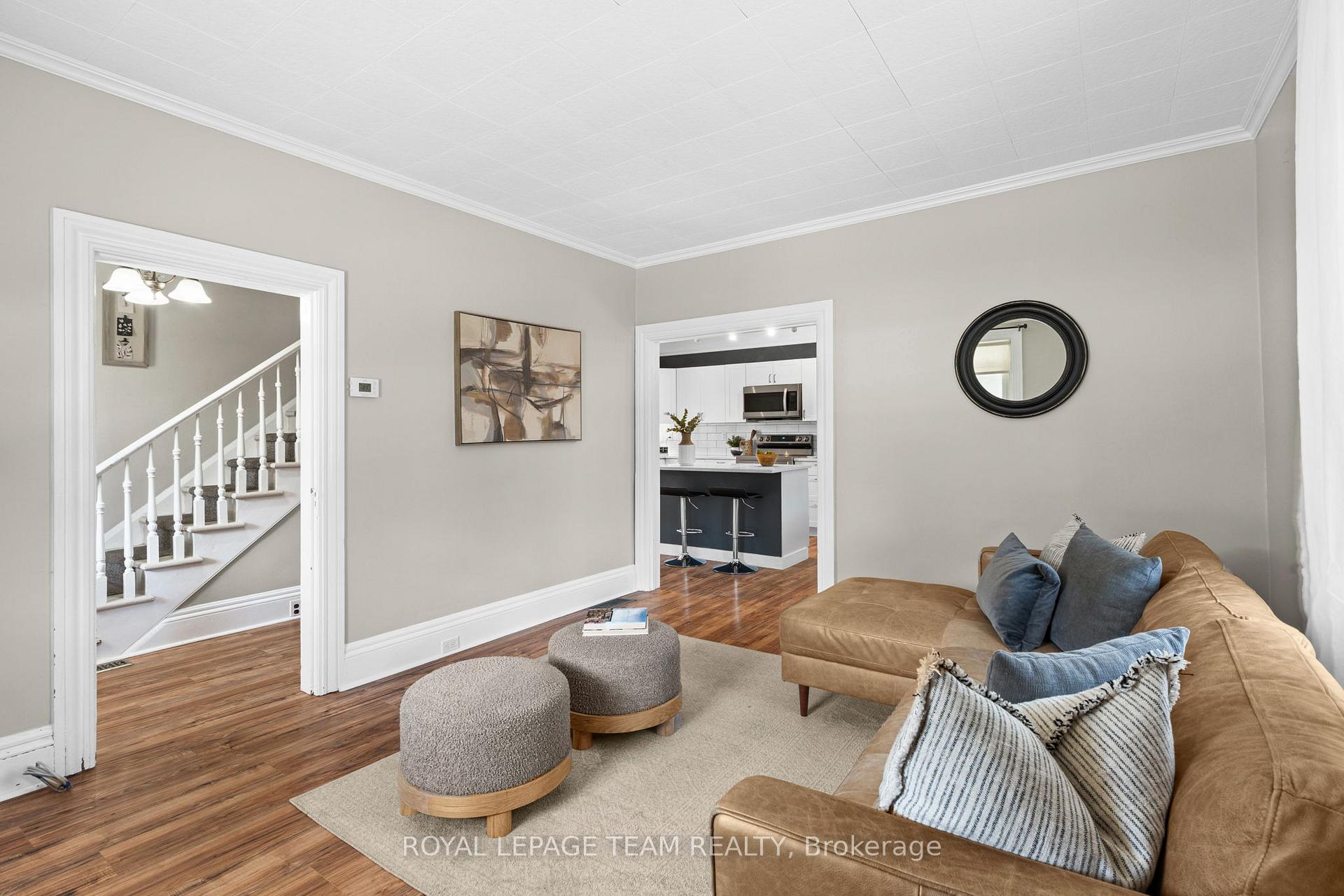 Photo 6 of 57 Lochiel Street S, Renfrew — HOMEH