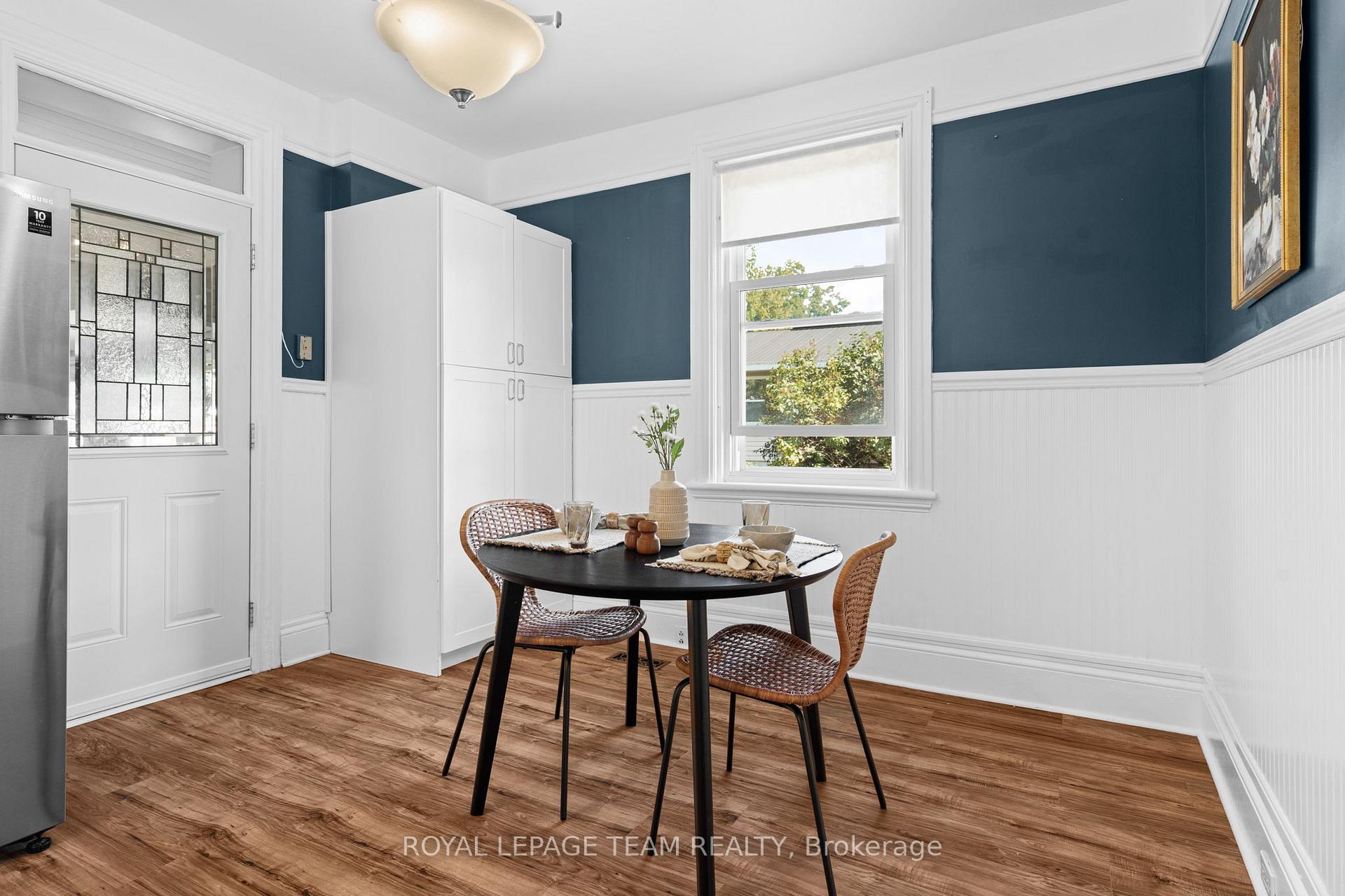 Photo 11 of 57 Lochiel Street S, Renfrew — HOMEH