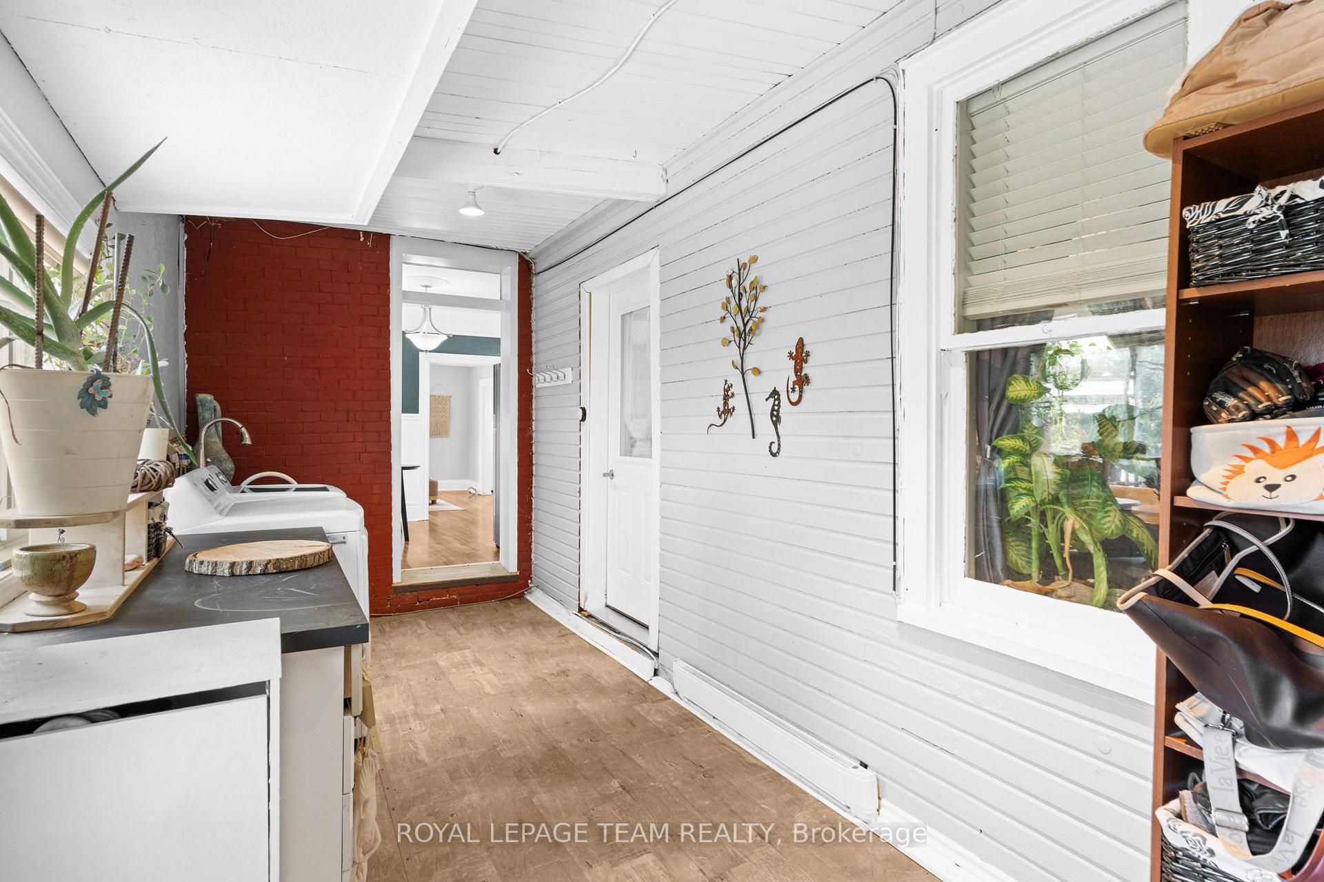 Photo 31 of 57 Lochiel Street S, Renfrew — HOMEH