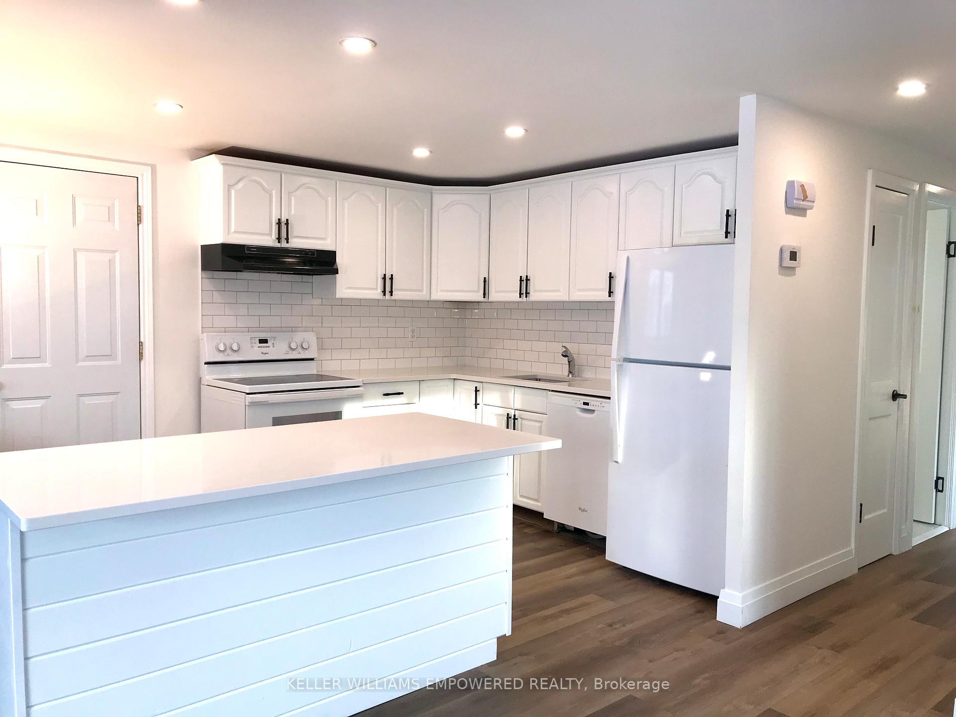Photo 3 of Unit Main, 697 Downview Crescent, Oshawa, Donevan — HOMEH