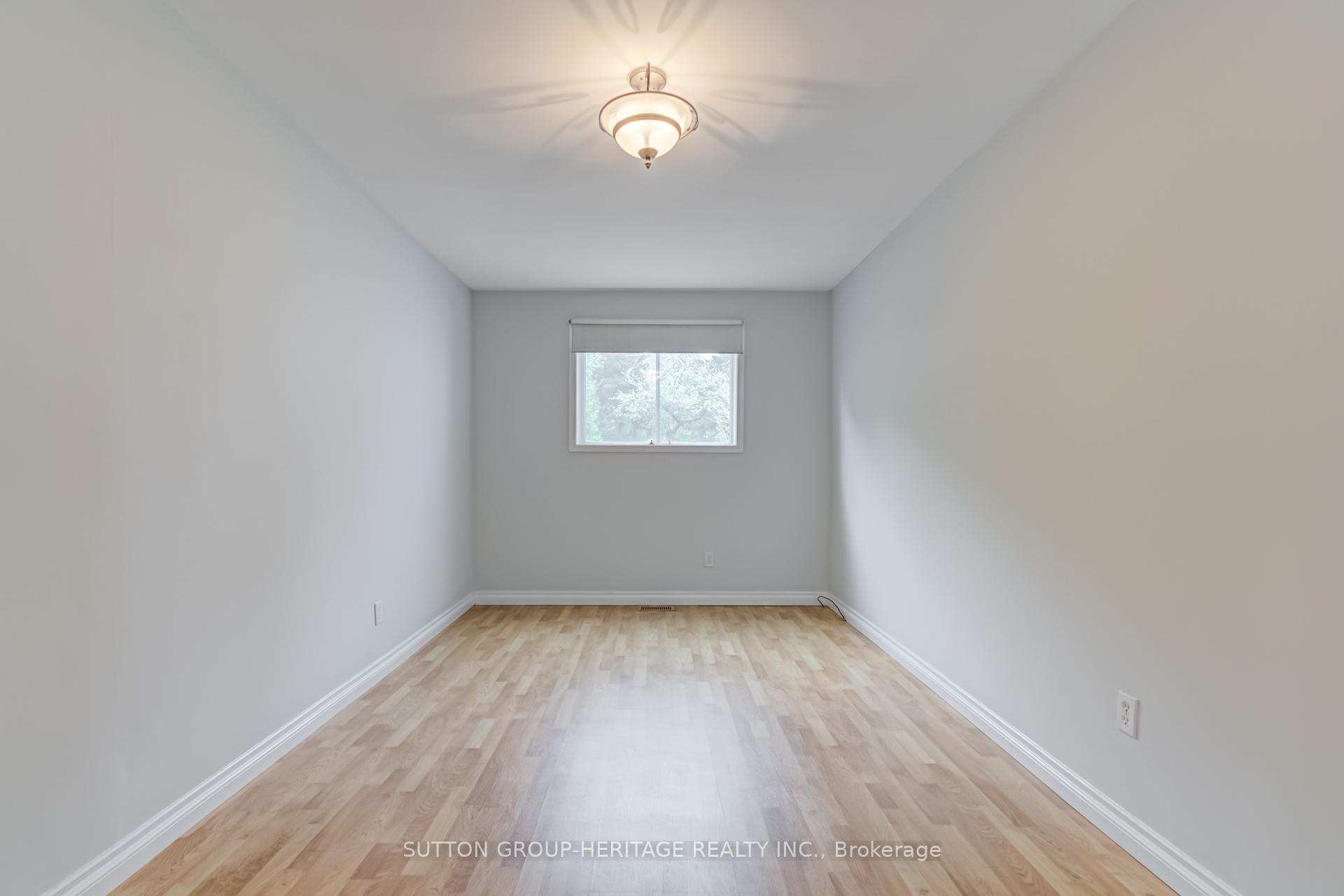 Photo 21 of 468 Tennyson Court, Oshawa, Donevan — HOMEH