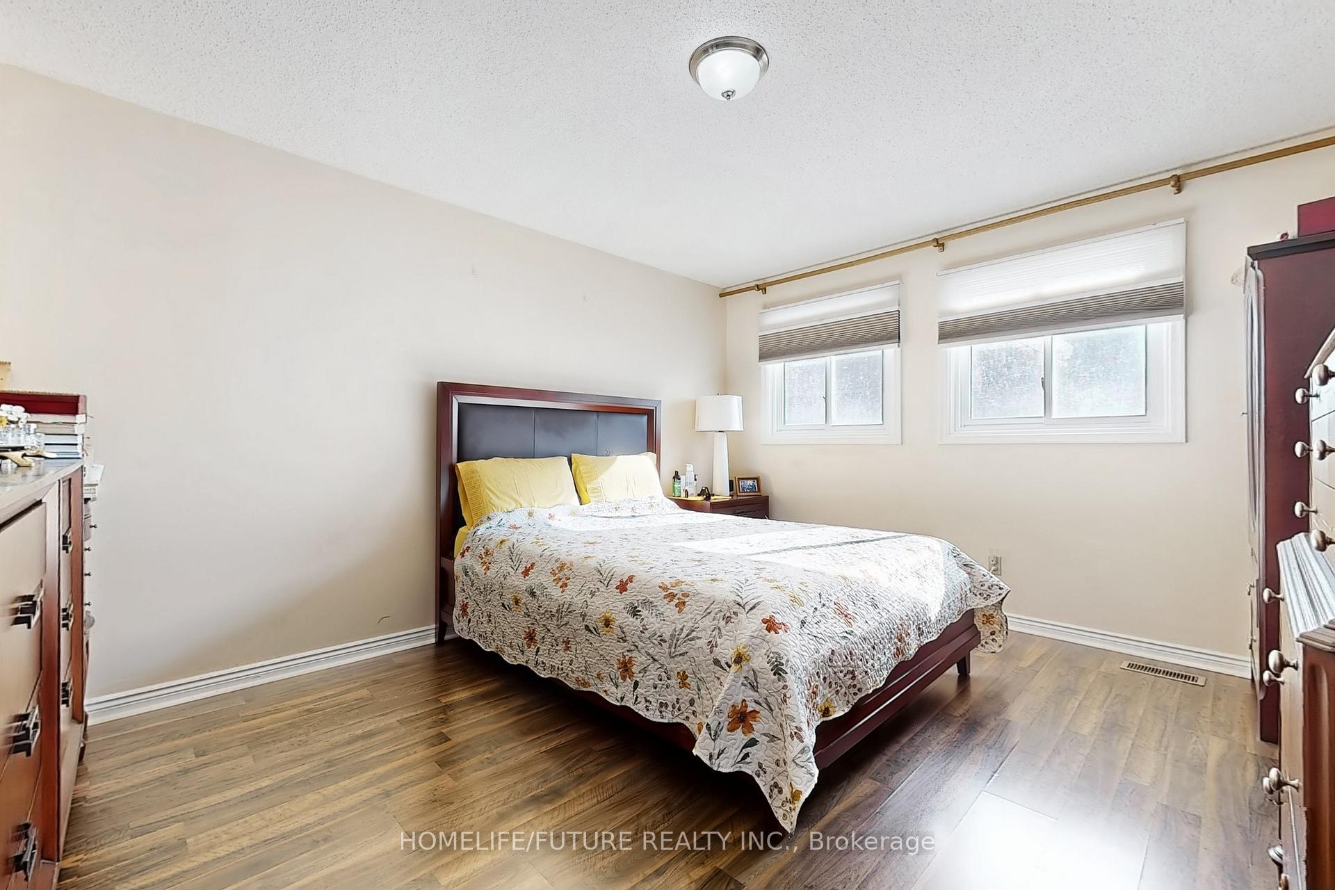 Photo 5 of 2144 Denby Drive, Pickering, Brock Ridge — HOMEH