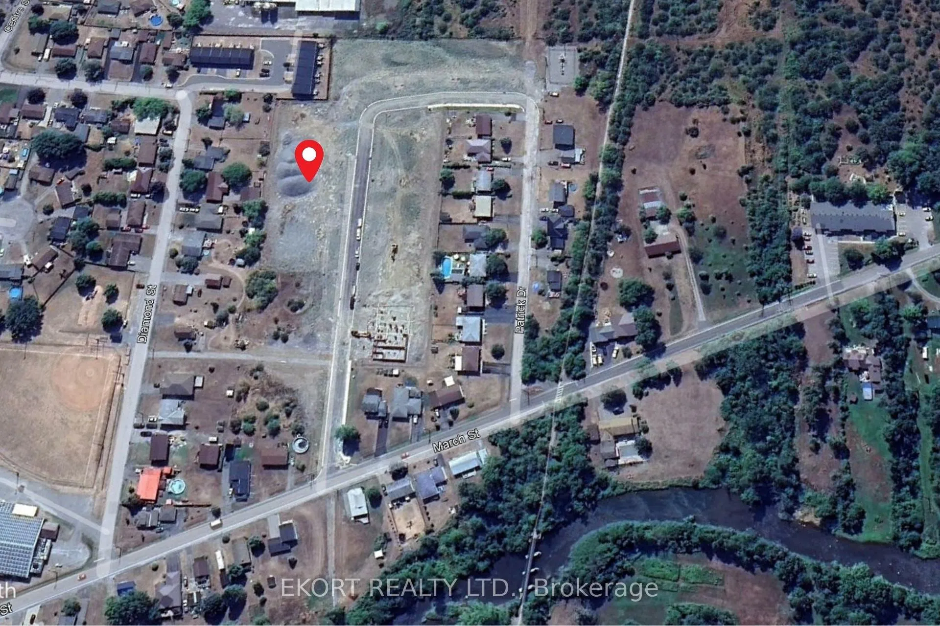 Photo 2 of Unit A, Patrick Drive, Quinte West, Frankford Ward — HOMEH