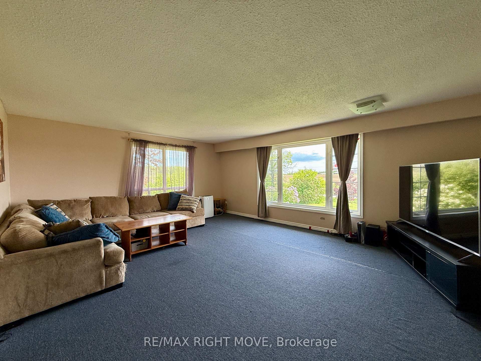 Photo 6 of 2696 Concession 9 Road W, Ramara, Rural Ramara — HOMEH