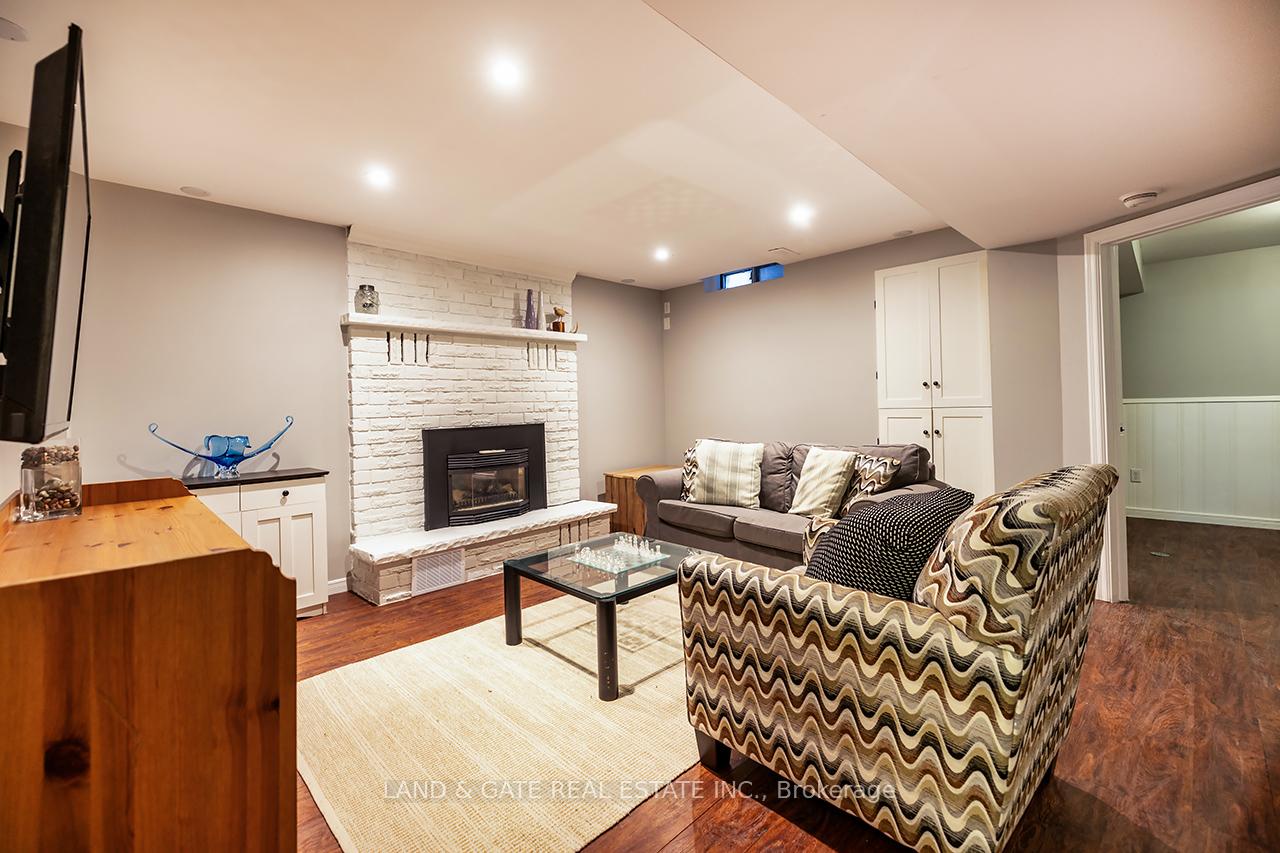 Photo 29 of 227 Lichen Crescent, Oshawa, McLaughlin — HOMEH