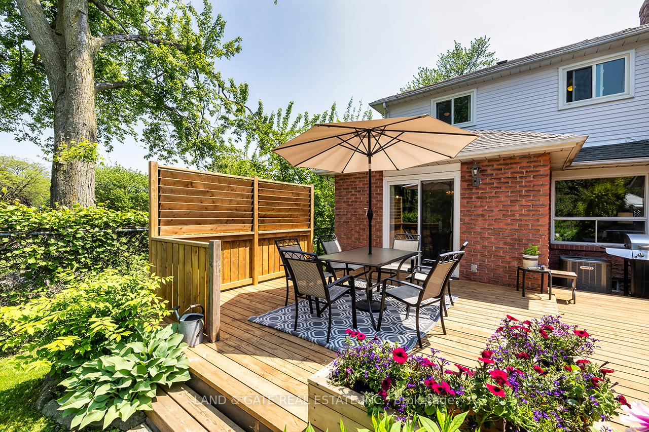 Photo 37 of 227 Lichen Crescent, Oshawa, McLaughlin — HOMEH