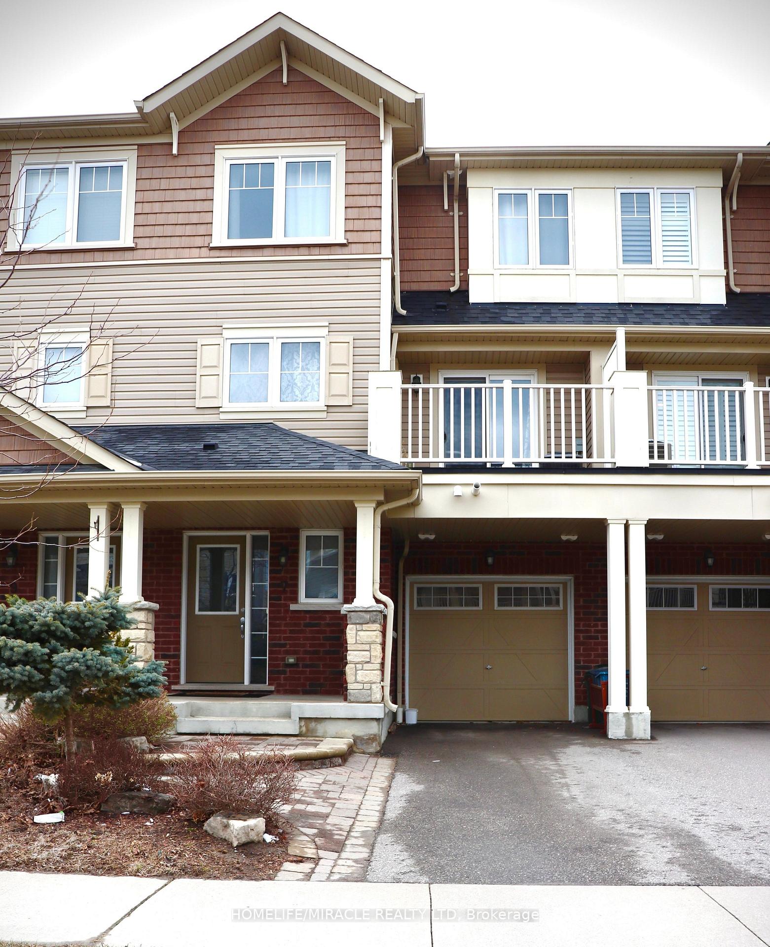 Front of 7 Nearco Crescent