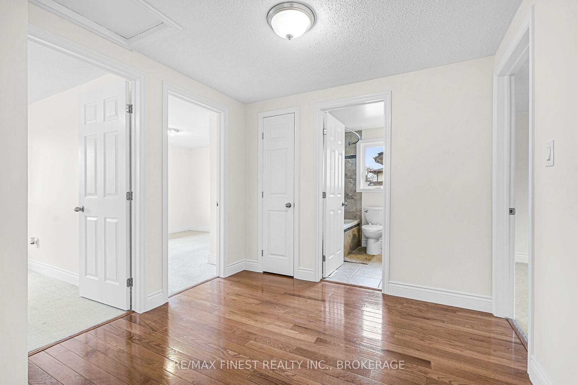 Photo 10 of 92 Windfield Crescent, Kingston, Kingston East (Incl Barret Crt) — HOMEH