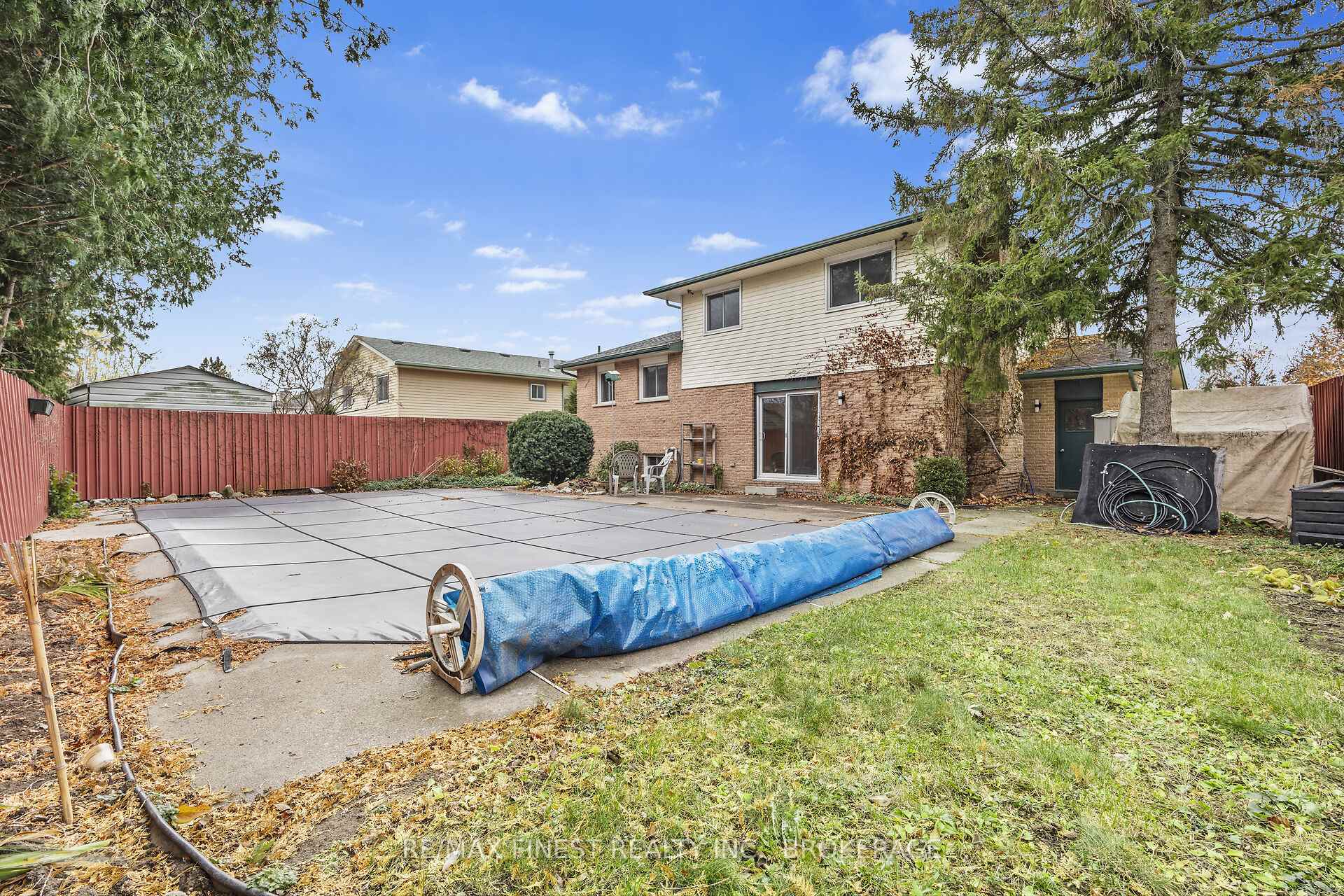 Photo 17 of 92 Windfield Crescent, Kingston, Kingston East (Incl Barret Crt) — HOMEH