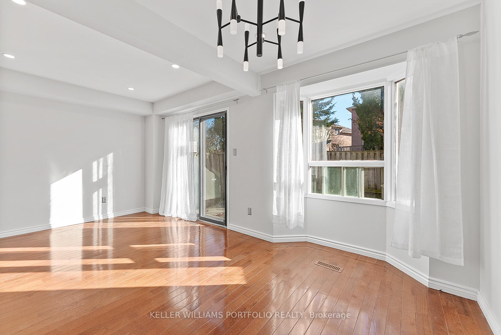 Photo 10 of 1654 Mcbrady Crescent, Pickering, Brock Ridge — HOMEH