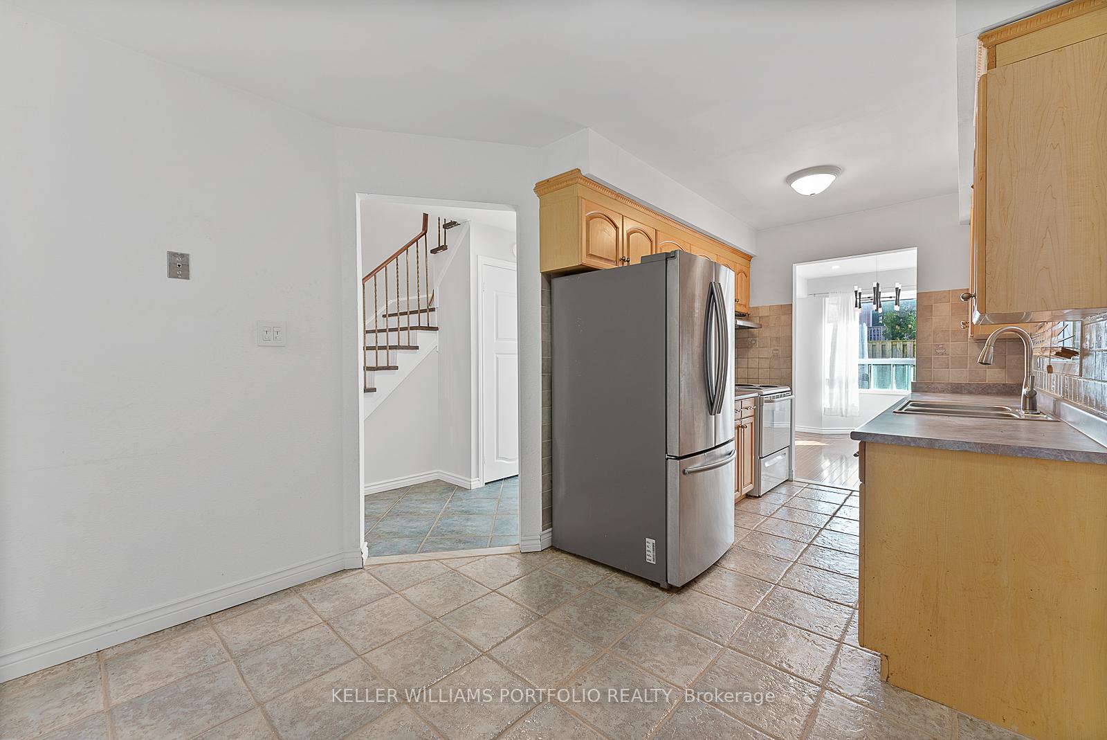 Photo 15 of 1654 Mcbrady Crescent, Pickering, Brock Ridge — HOMEH