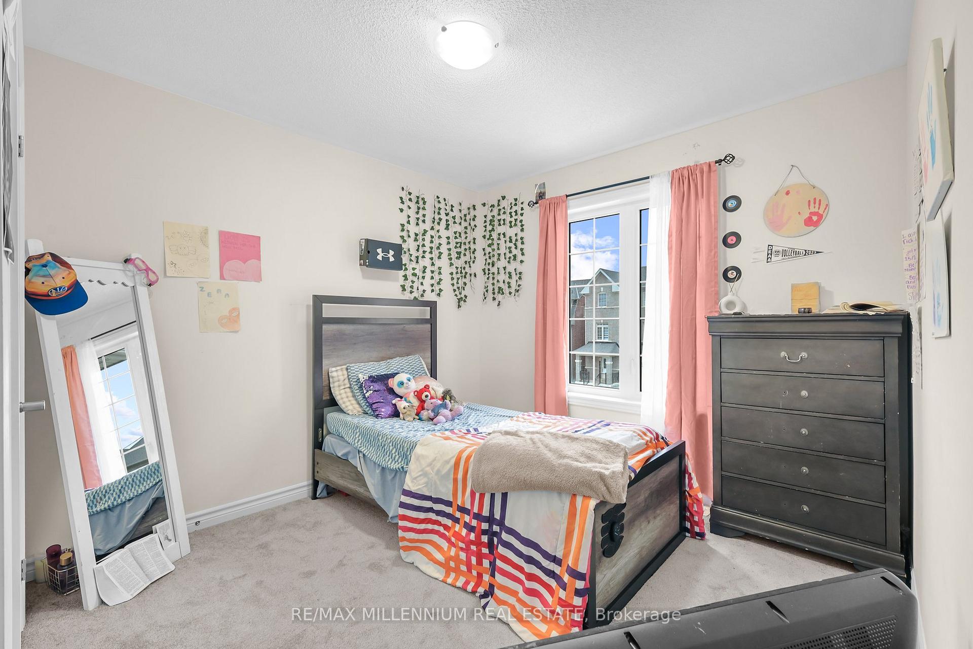 Photo 23 of 2563 Hibiscus Drive, Pickering, Rural Pickering — HOMEH