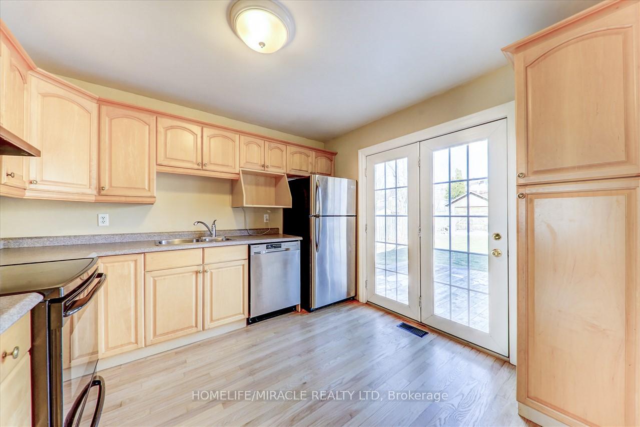 Photo 12 of 662 Beckworth Square, Pickering, Amberlea — HOMEH