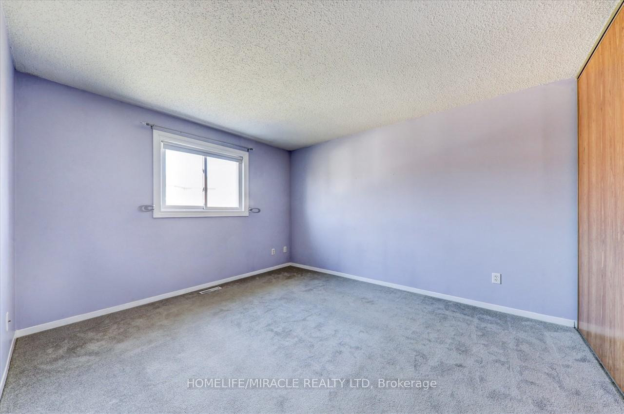Photo 16 of 662 Beckworth Square, Pickering, Amberlea — HOMEH