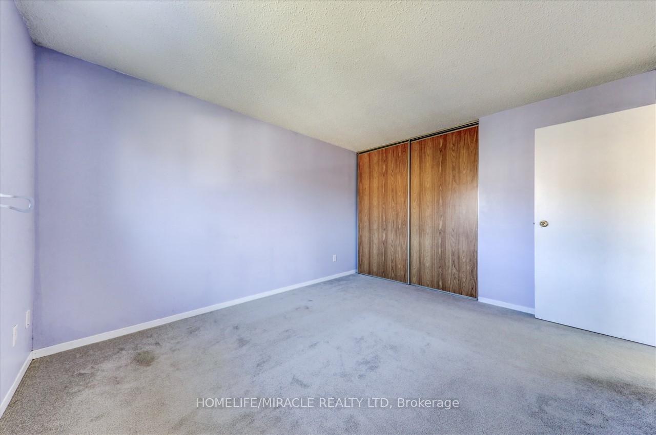 Photo 17 of 662 Beckworth Square, Pickering, Amberlea — HOMEH