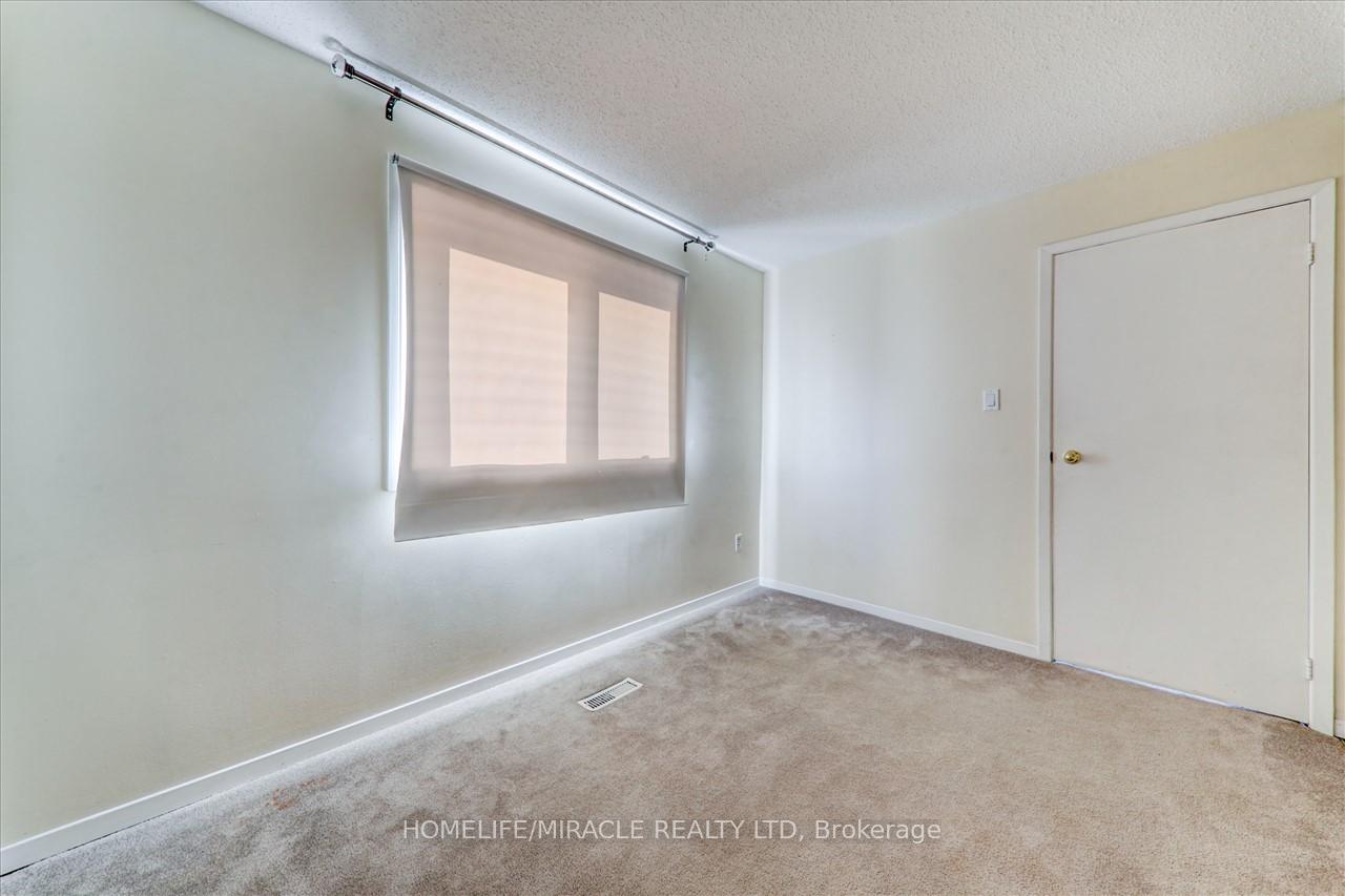 Photo 22 of 662 Beckworth Square, Pickering, Amberlea — HOMEH