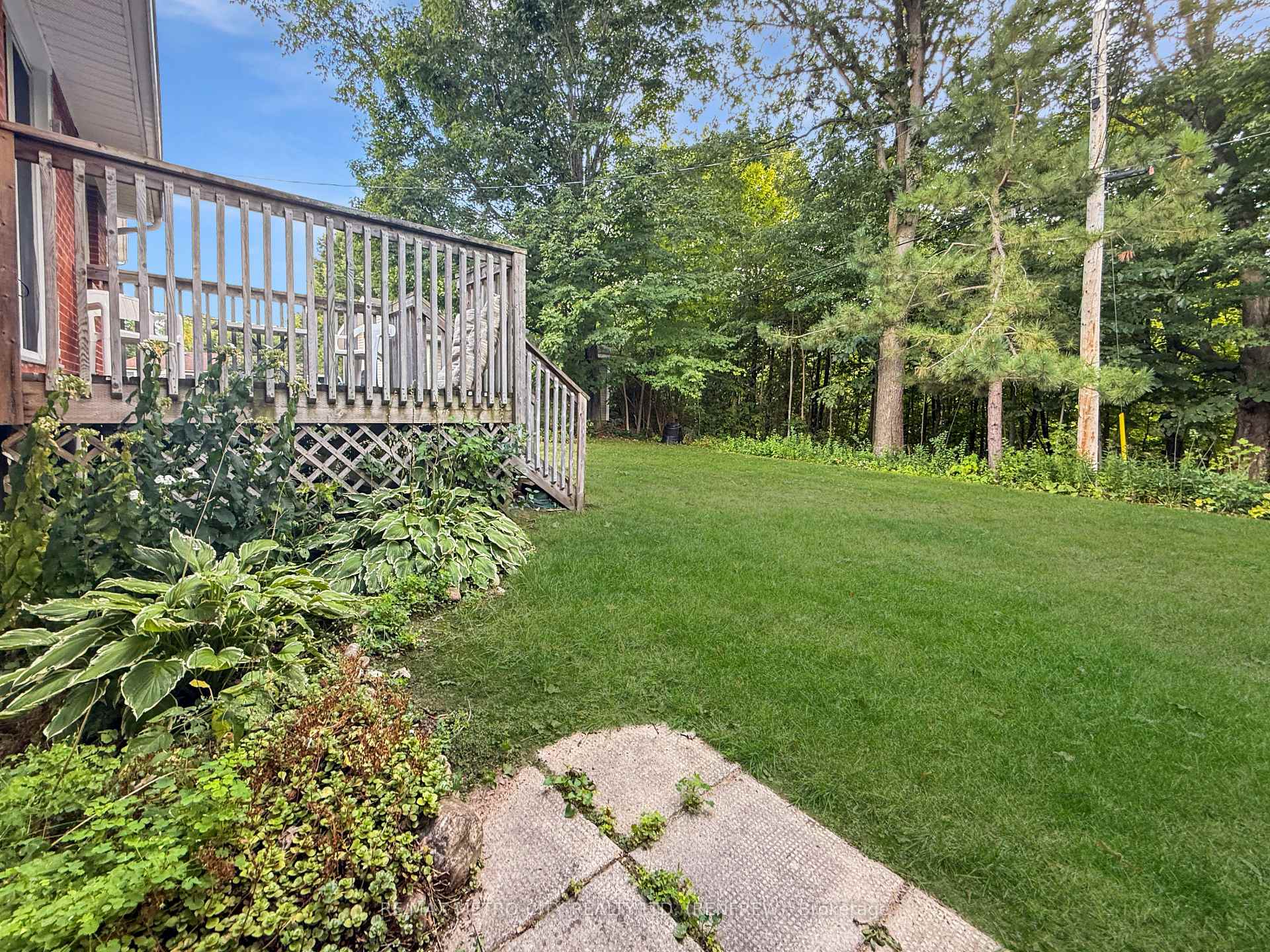 Photo 19 of 38 Francis Street S, Renfrew — HOMEH