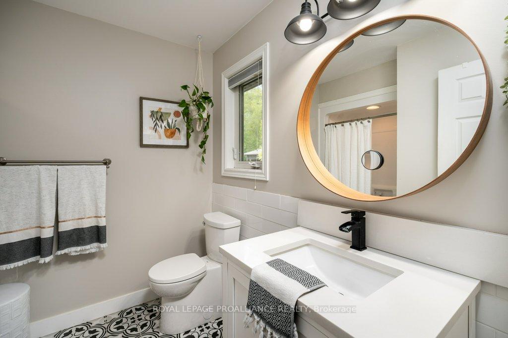 Photo 20 of 38 Cedar Creek Way, Quinte West, Frankford Ward — HOMEH