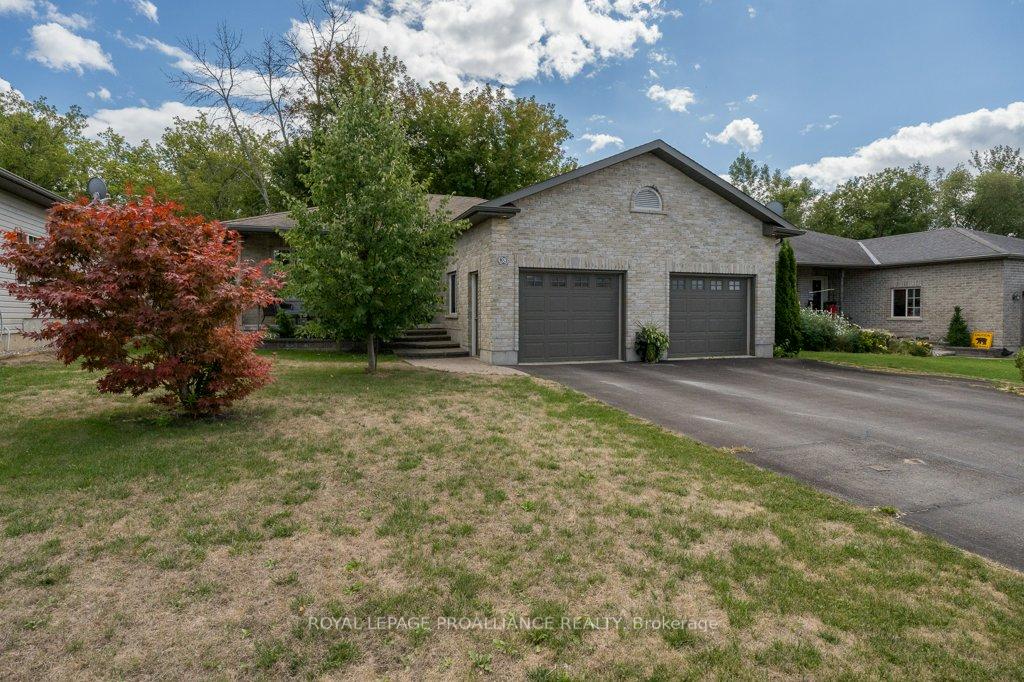 Photo 40 of 38 Cedar Creek Way, Quinte West, Frankford Ward — HOMEH