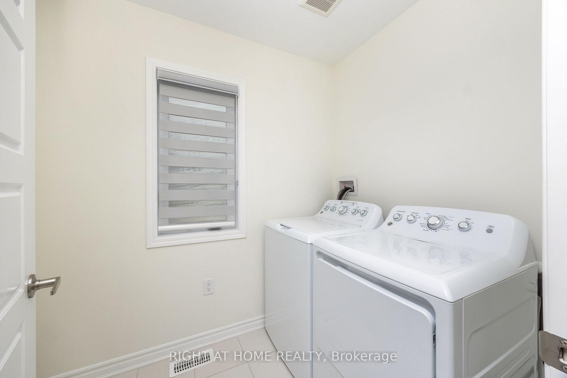 Photo 21 of 1431 Stillmeadow Lane W, Pickering, Rural Pickering — HOMEH
