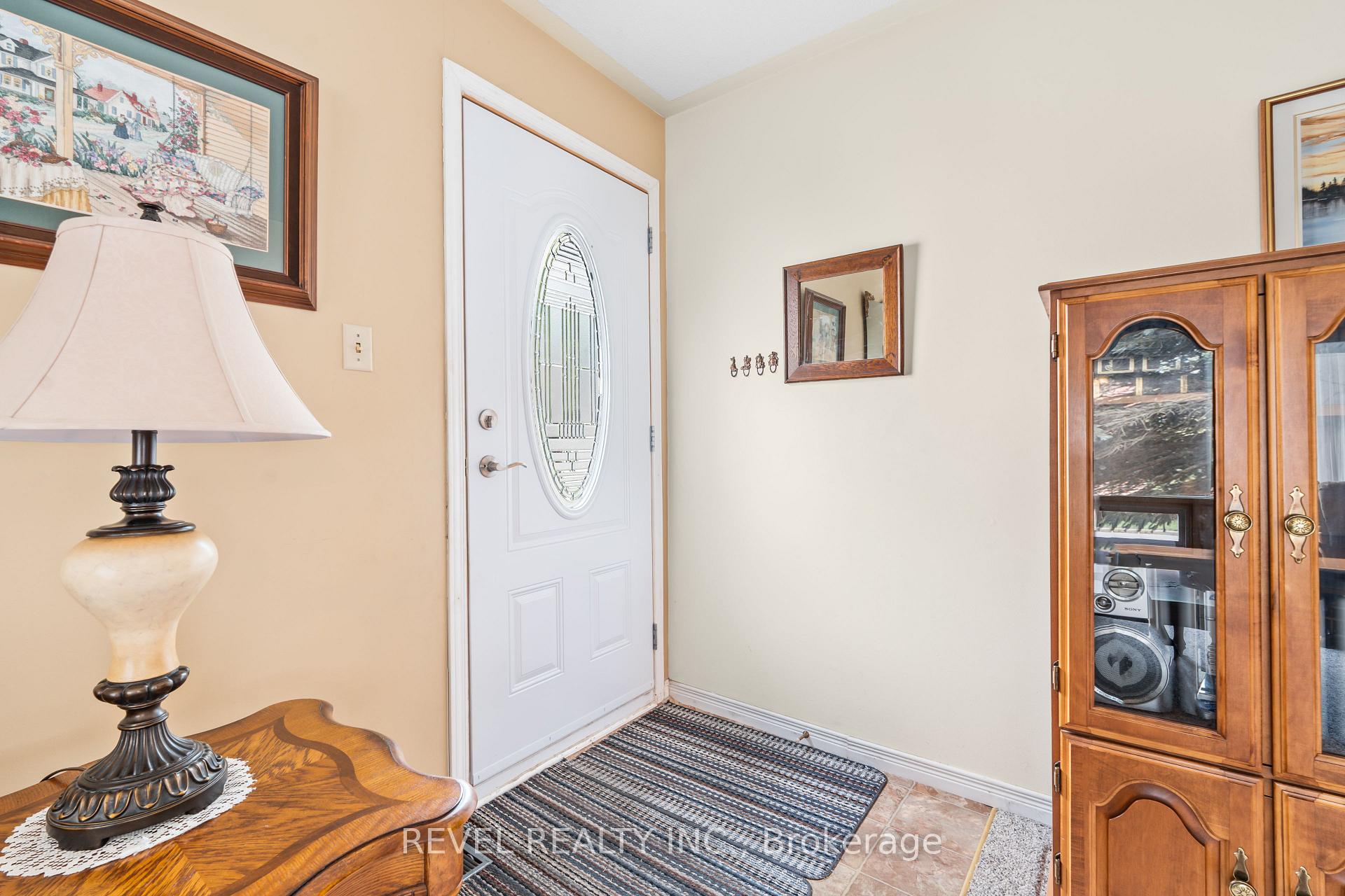 Photo 4 of 91 Byron Street, Quinte West, Trenton Ward — HOMEH