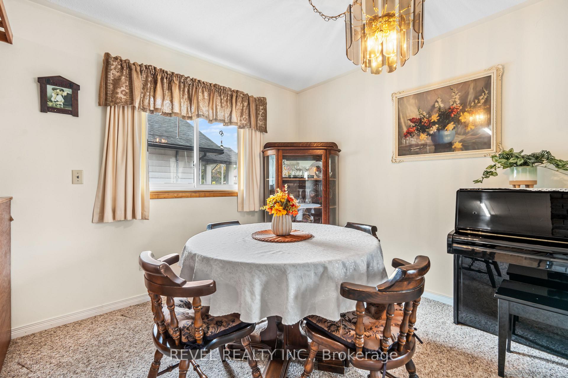 Photo 9 of 91 Byron Street, Quinte West, Trenton Ward — HOMEH