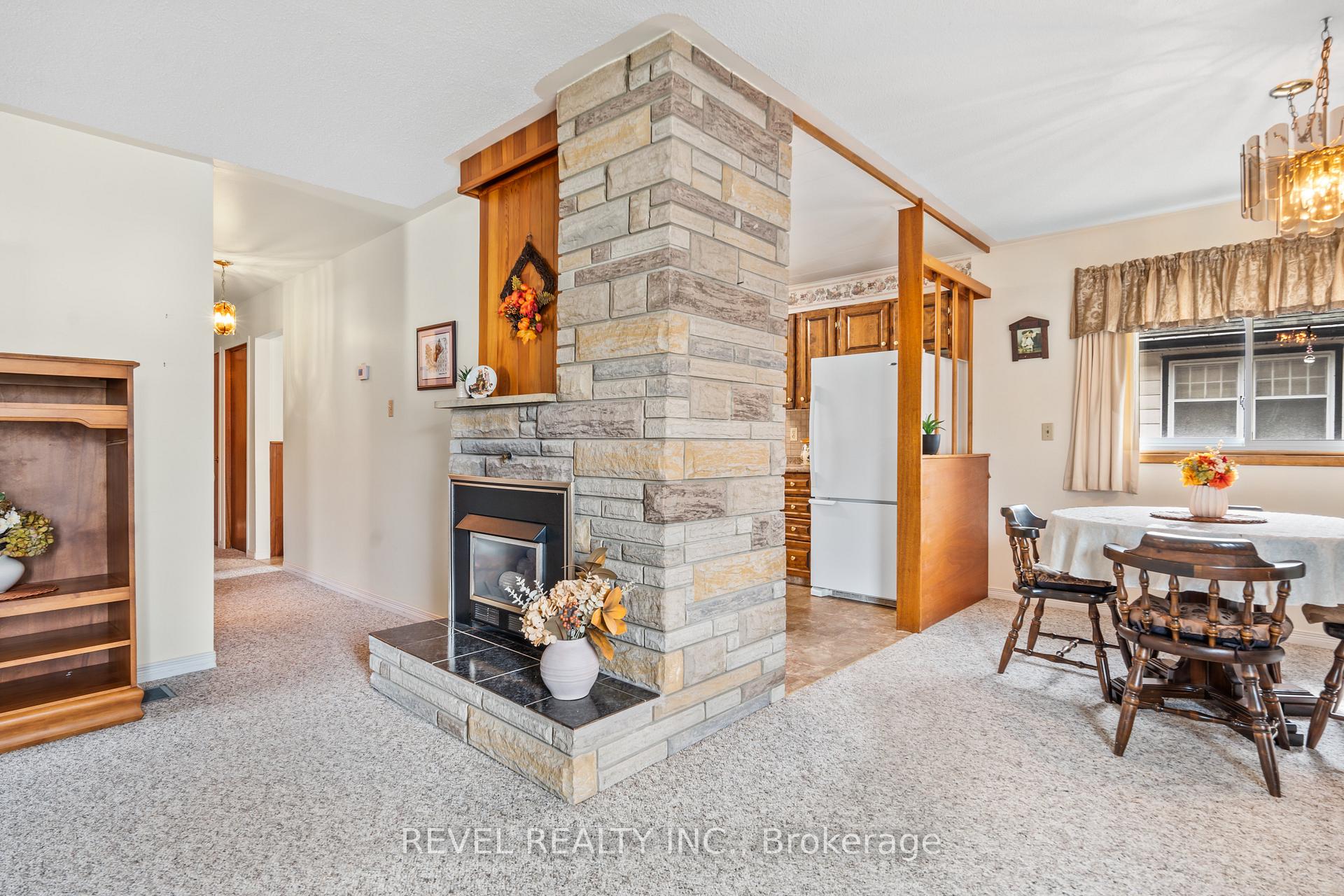 Photo 11 of 91 Byron Street, Quinte West, Trenton Ward — HOMEH