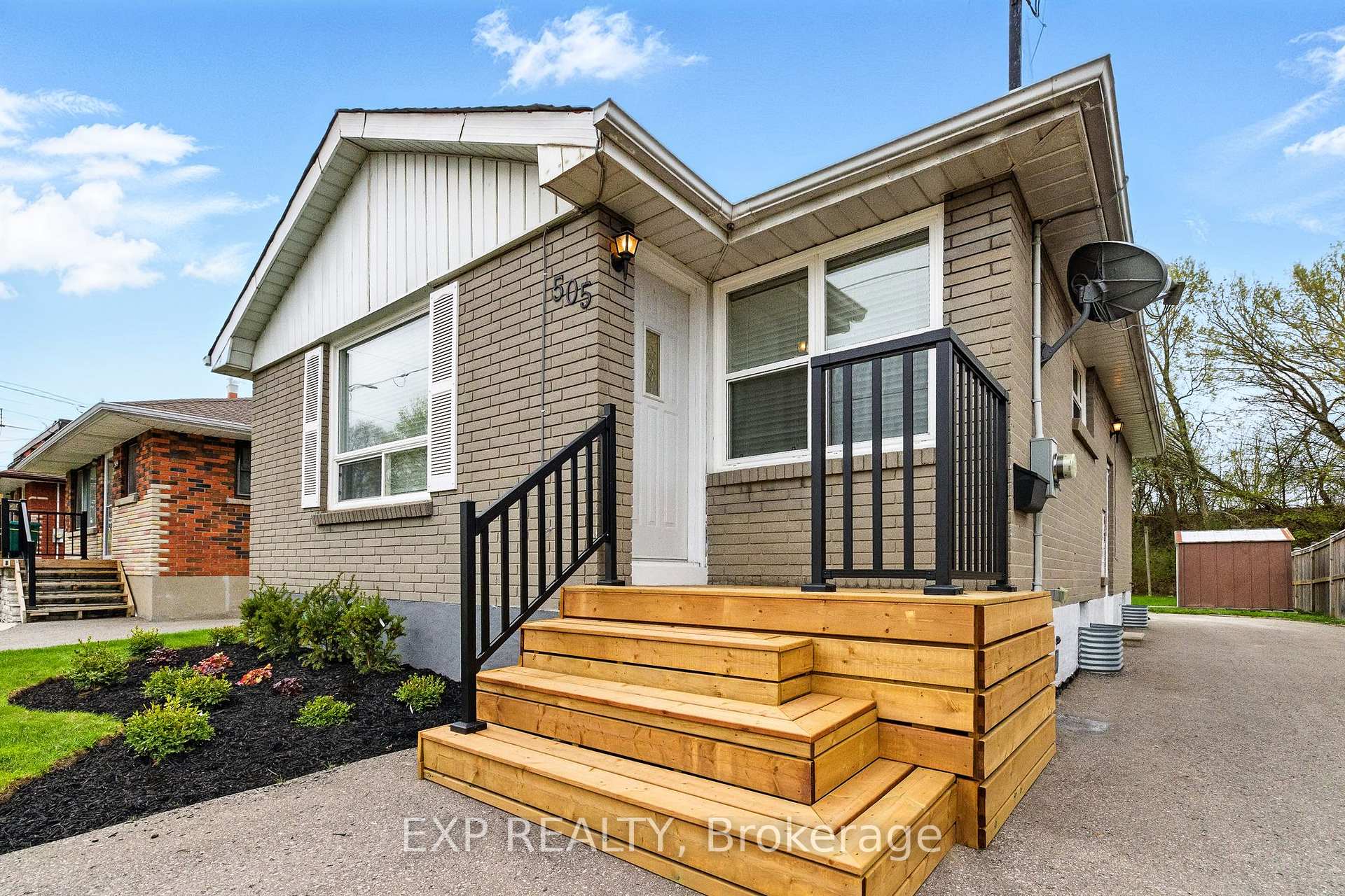 Front of 505 Crerar Avenue
