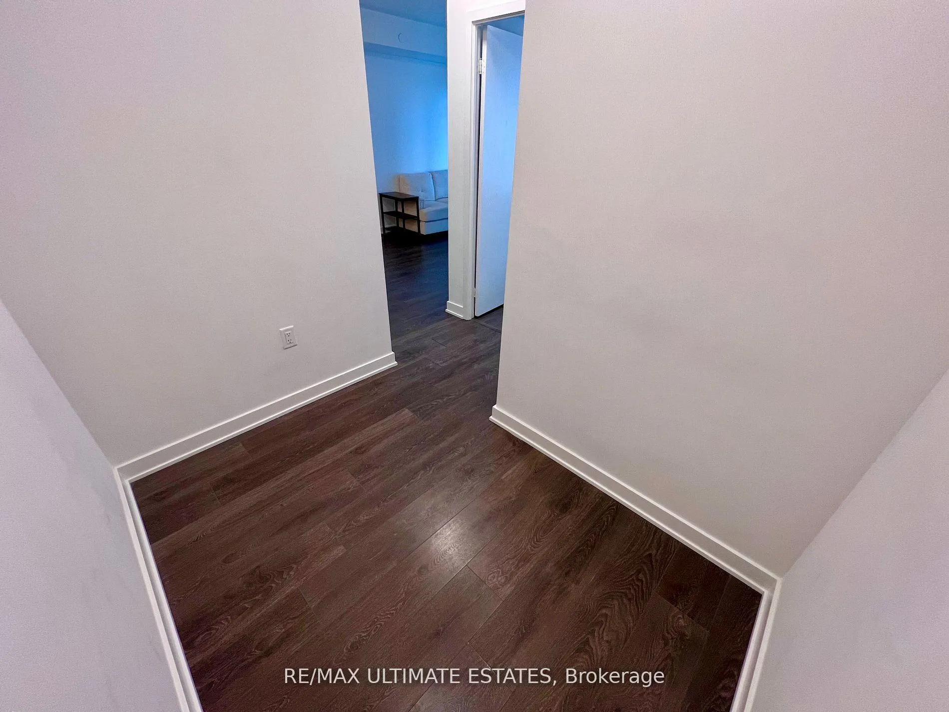Photo 8 of Unit 3016, 195 Redpath Avenue, Toronto, Mount Pleasant West — HOMEH