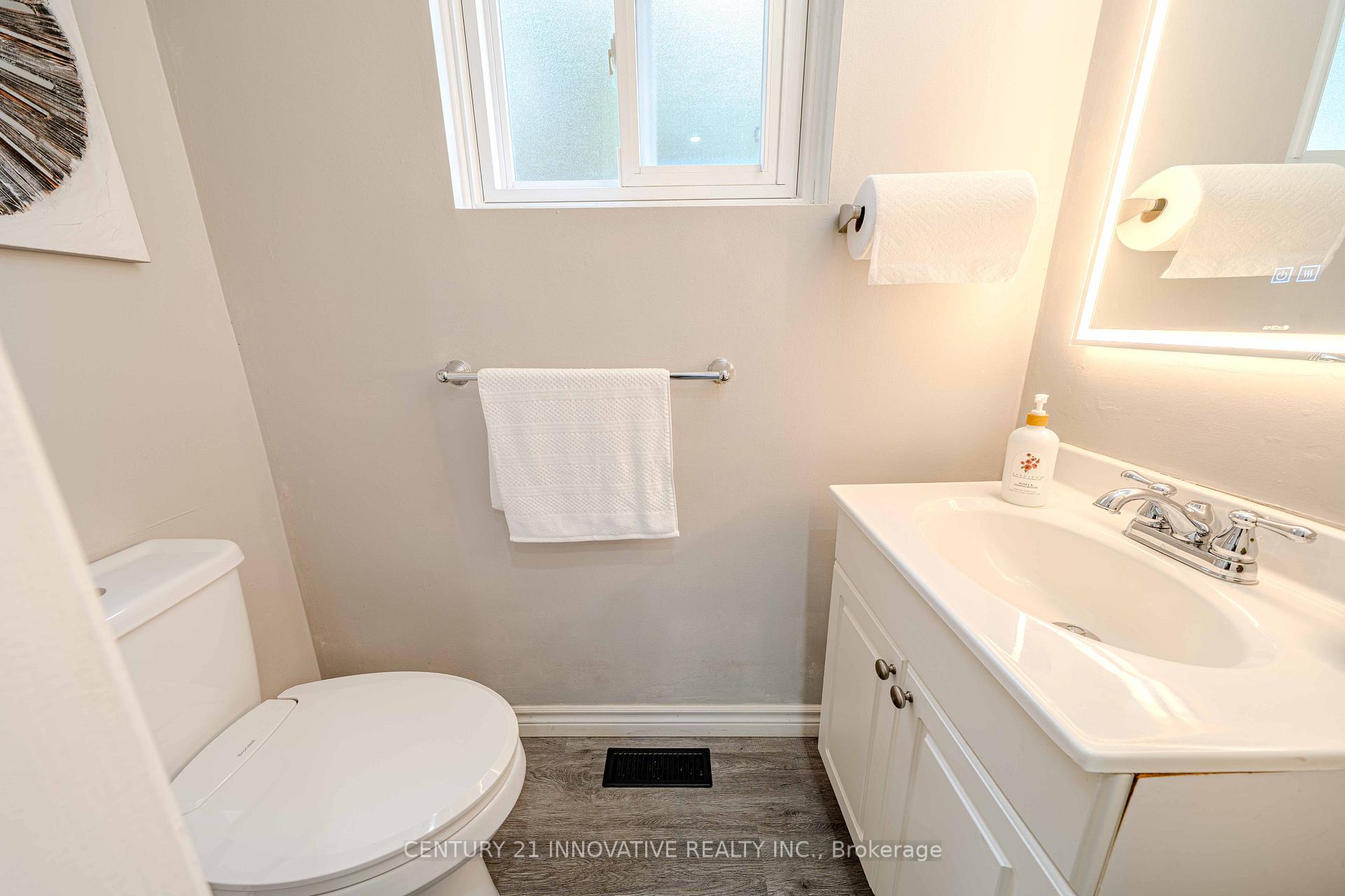Photo 20 of 750 Edgewood Road, Pickering, Amberlea — HOMEH