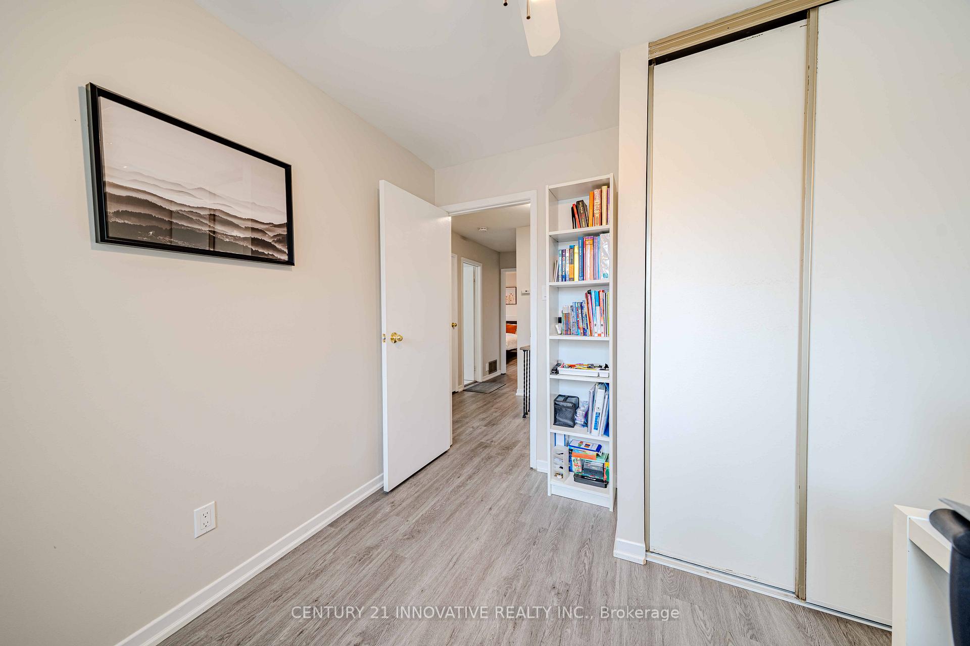 Photo 25 of 750 Edgewood Road, Pickering, Amberlea — HOMEH