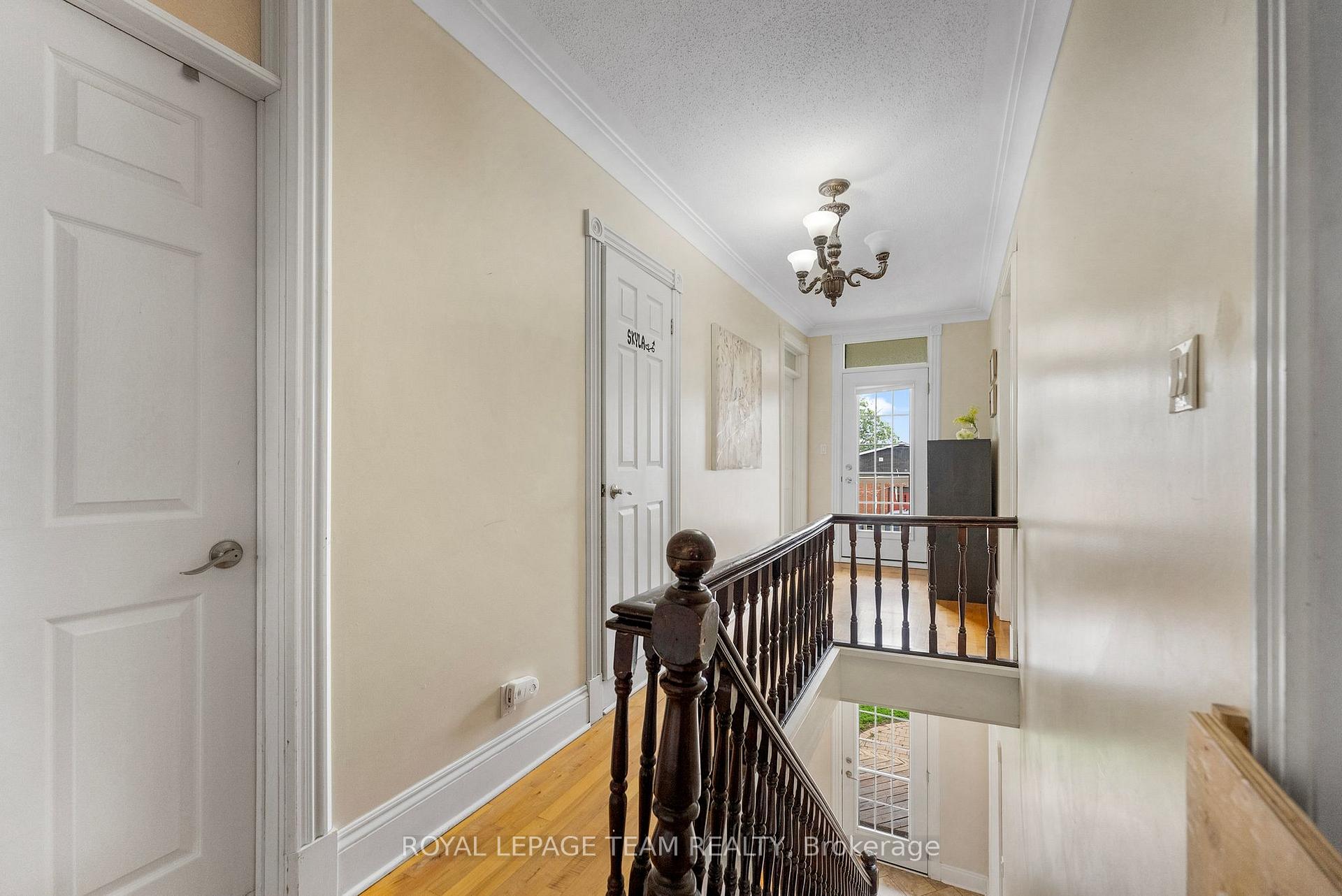 Photo 13 of 174 Bruce Street, Renfrew — HOMEH