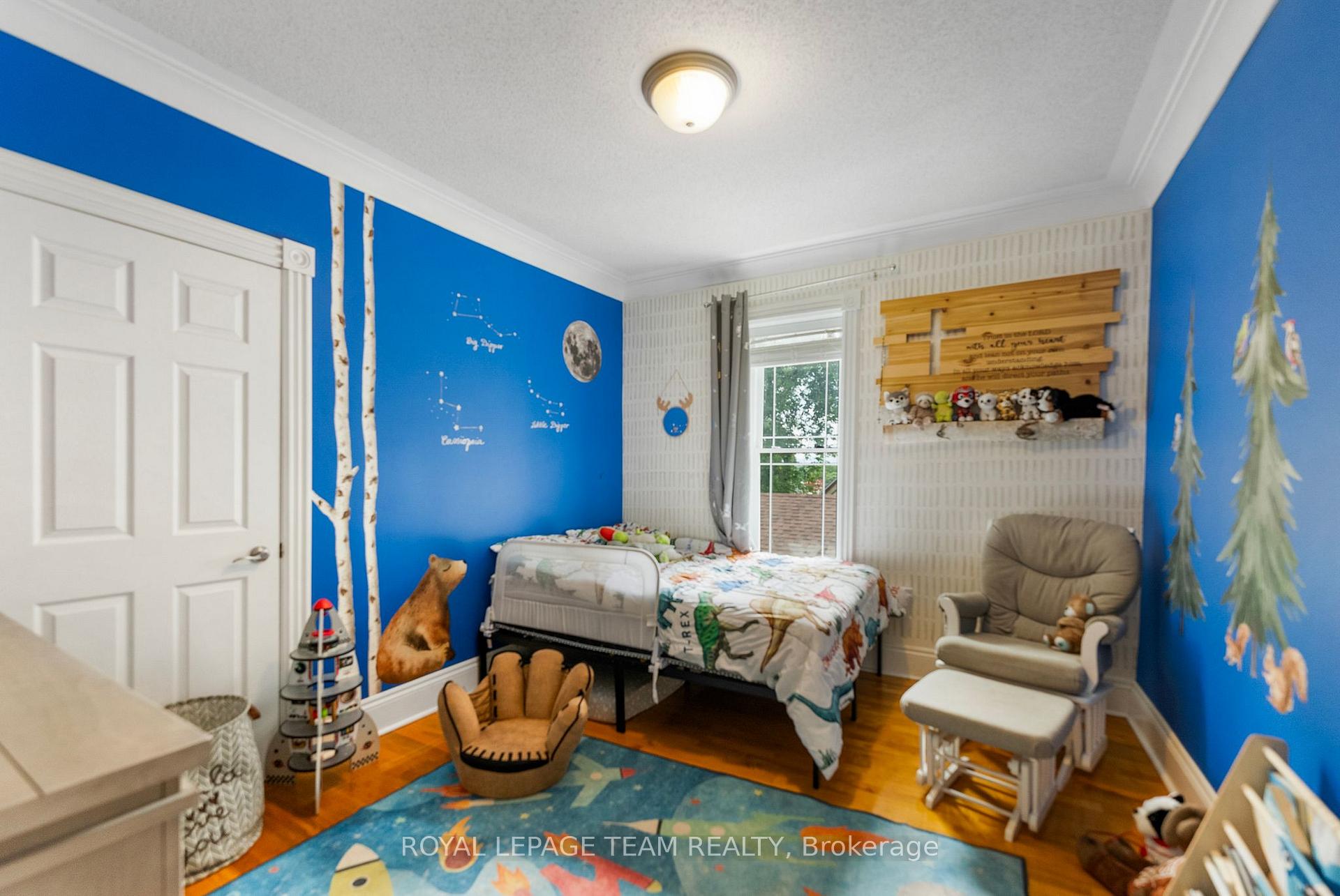 Photo 17 of 174 Bruce Street, Renfrew — HOMEH
