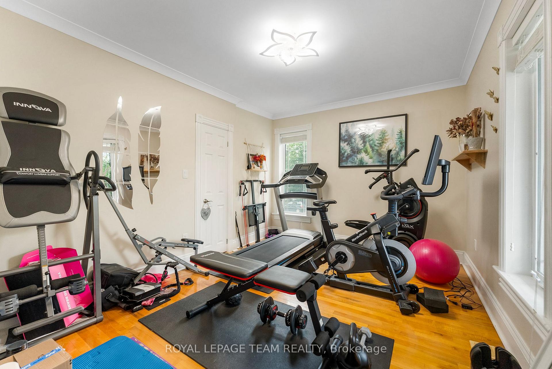 Photo 18 of 174 Bruce Street, Renfrew — HOMEH