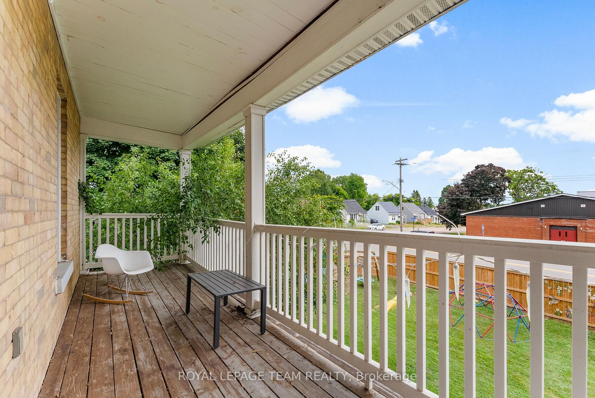 Photo 24 of 174 Bruce Street, Renfrew — HOMEH