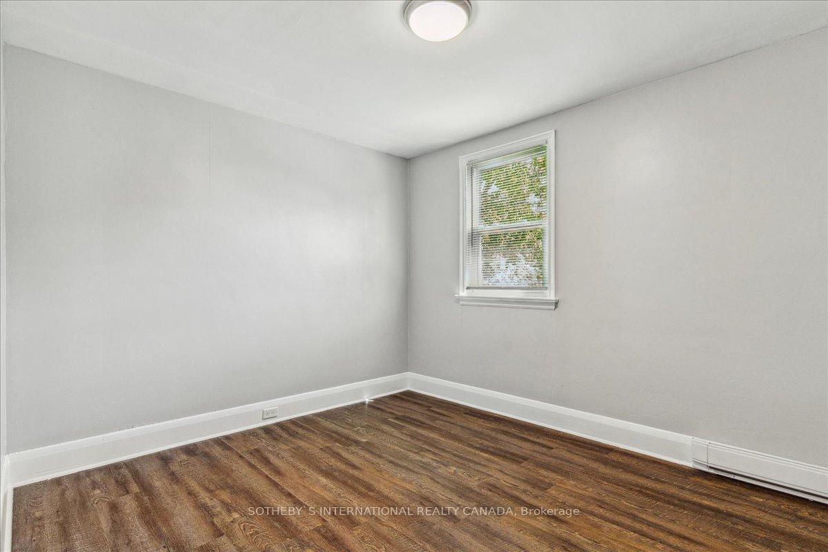Photo 16 of 32 Olive Avenue, Oshawa, Central — HOMEH