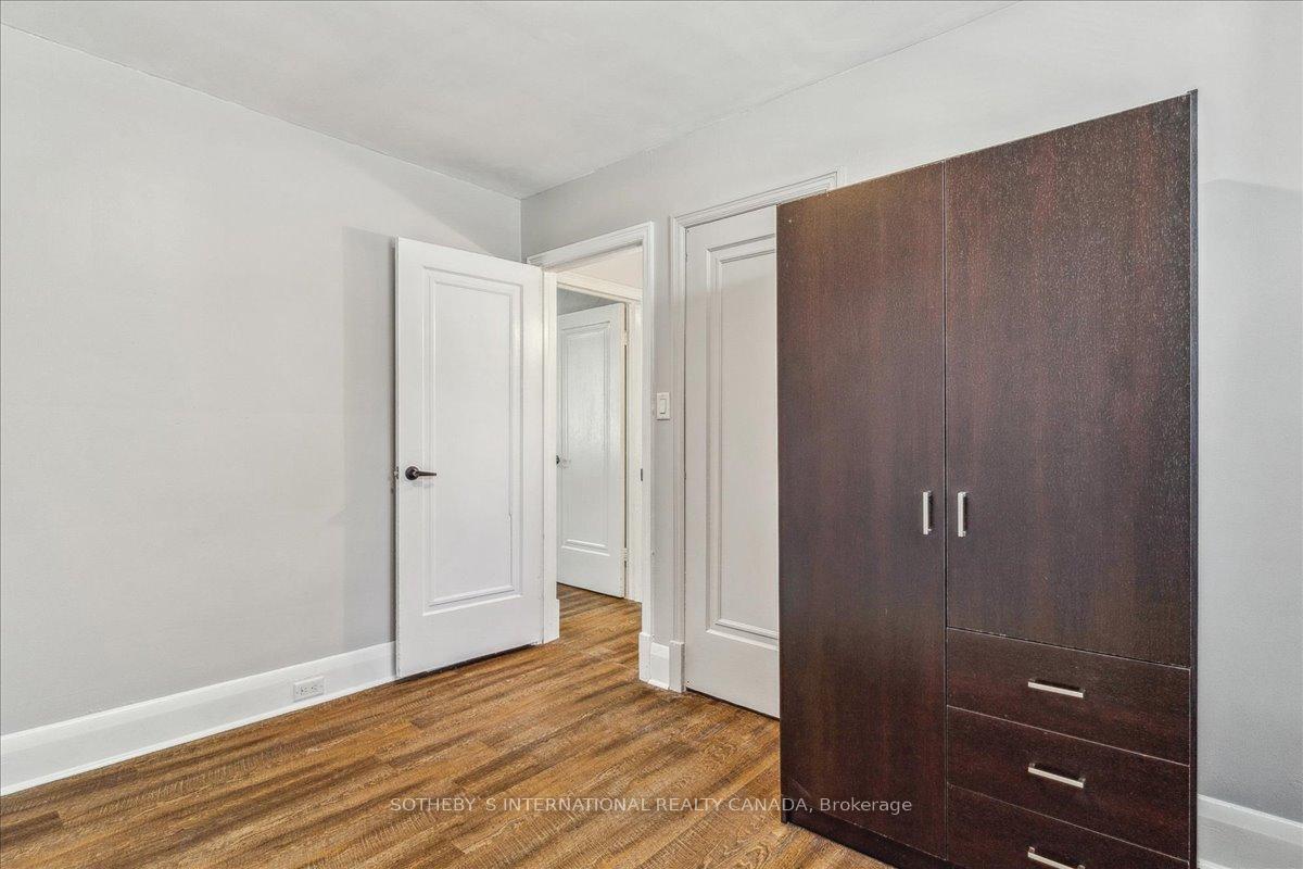 Photo 19 of 32 Olive Avenue, Oshawa, Central — HOMEH