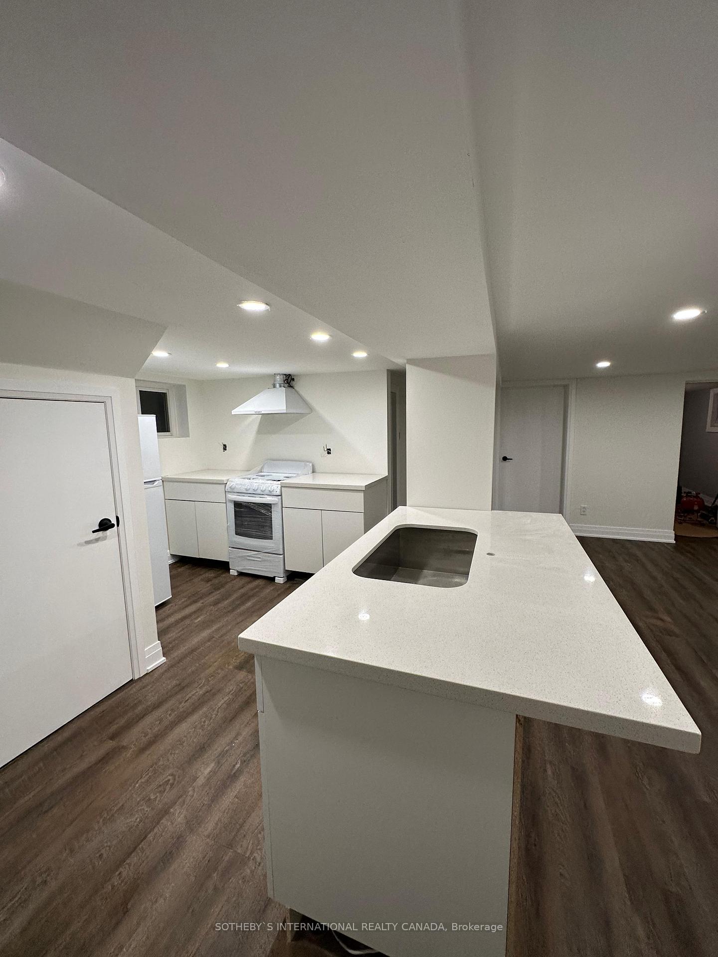 Photo 22 of 32 Olive Avenue, Oshawa, Central — HOMEH