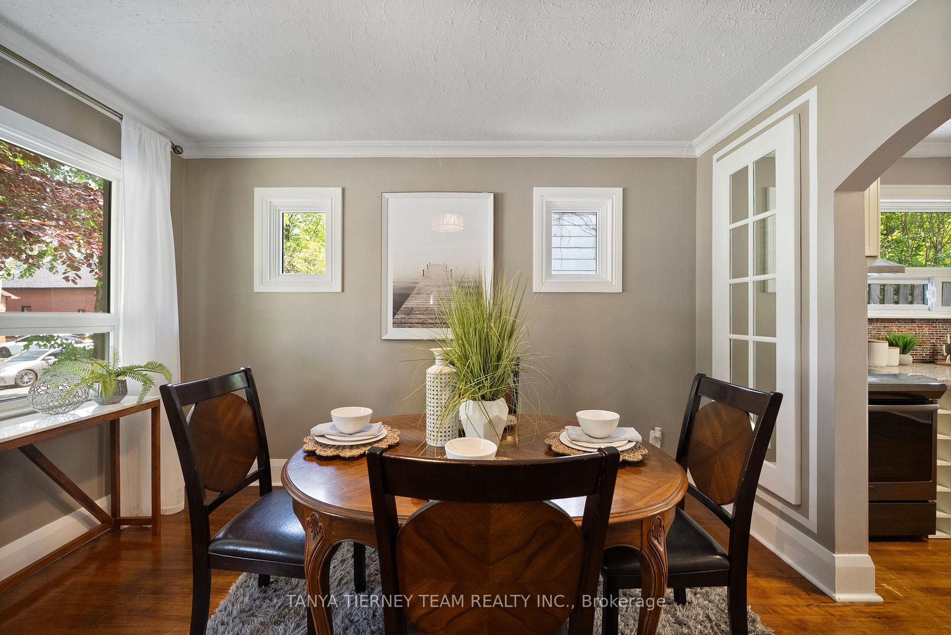 Photo 8 of 148 Warren Avenue, Oshawa, McLaughlin — HOMEH