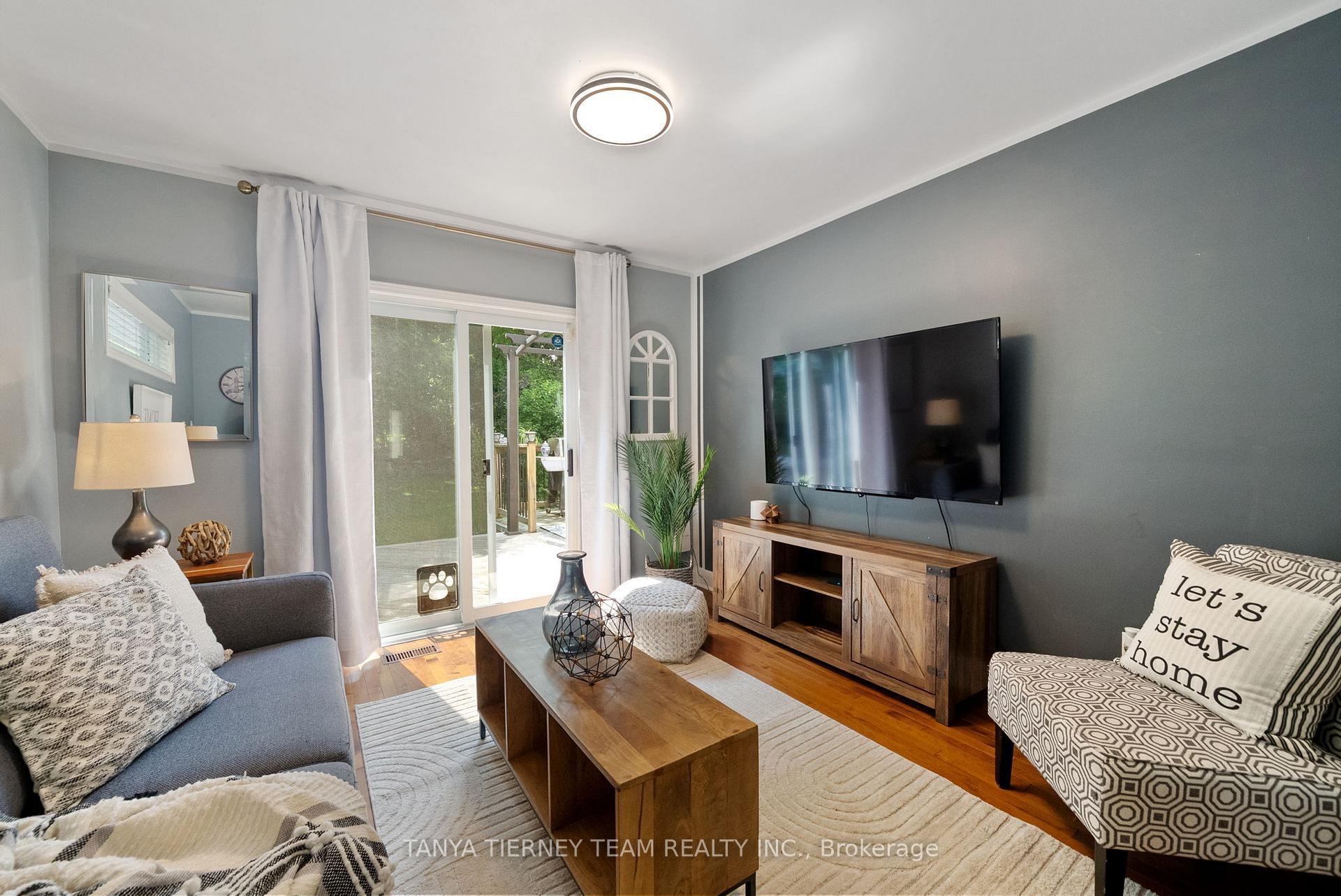 Photo 17 of 148 Warren Avenue, Oshawa, McLaughlin — HOMEH