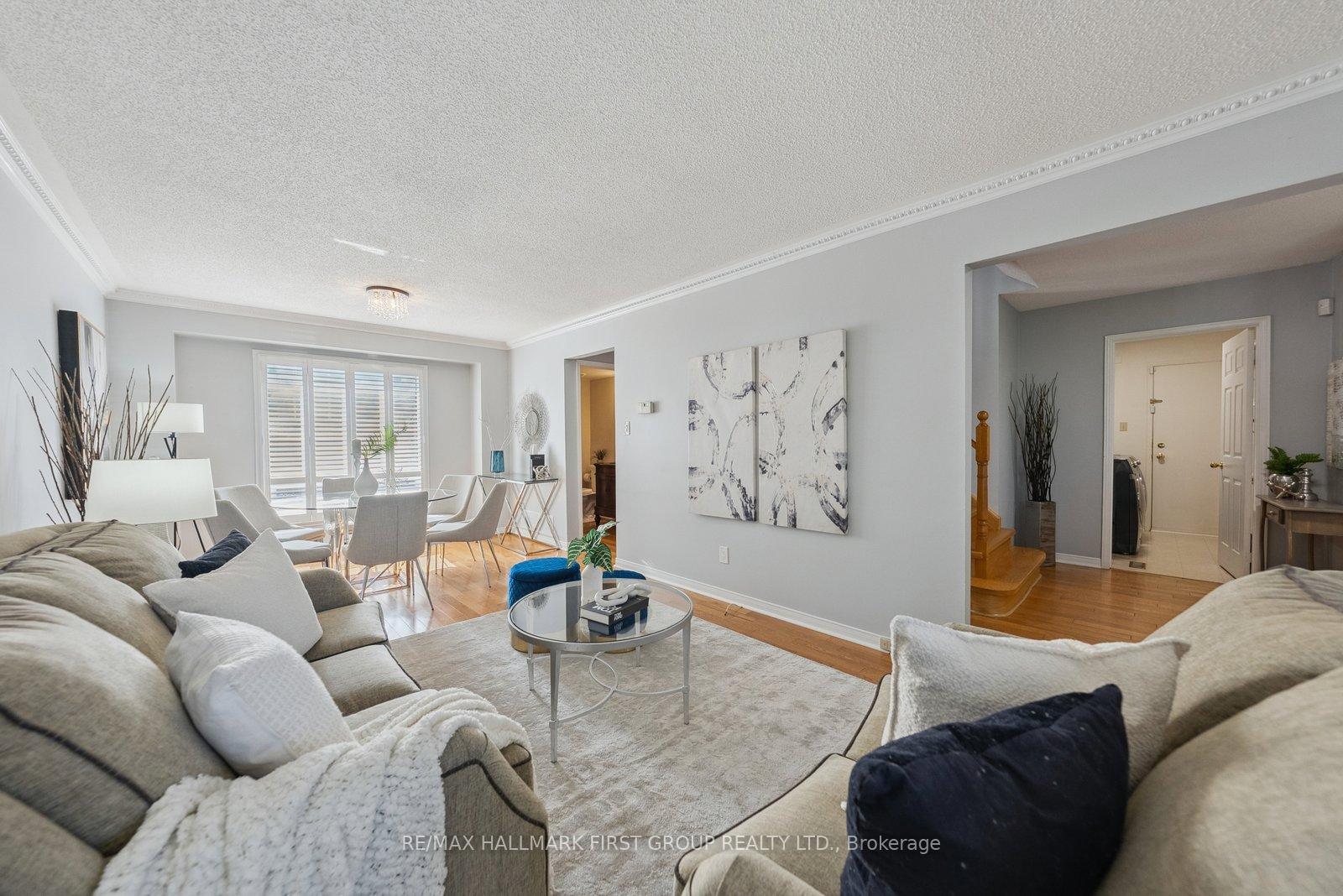 Photo 12 of 1542 Rawlings Drive, Pickering, Liverpool — HOMEH